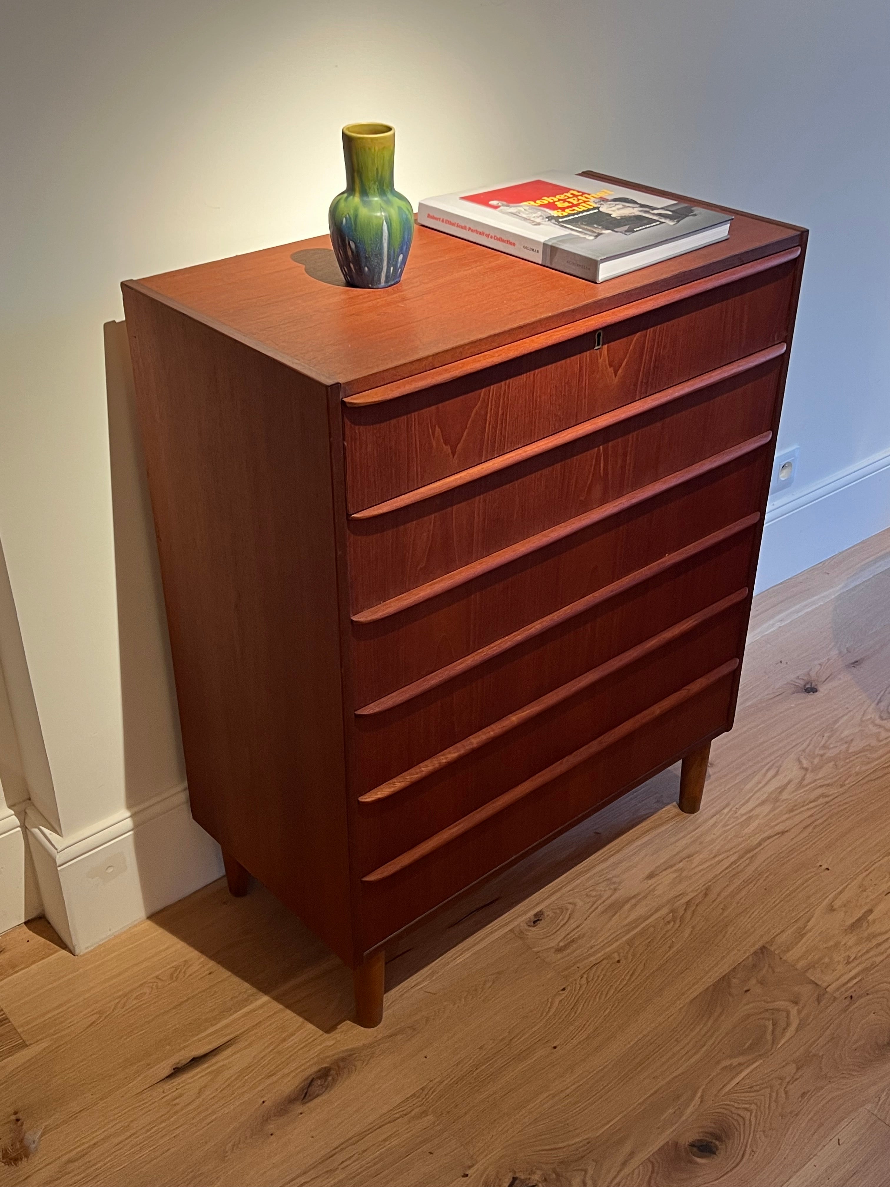 Commode vintage en teck à 6 tiroirs "Ask"
