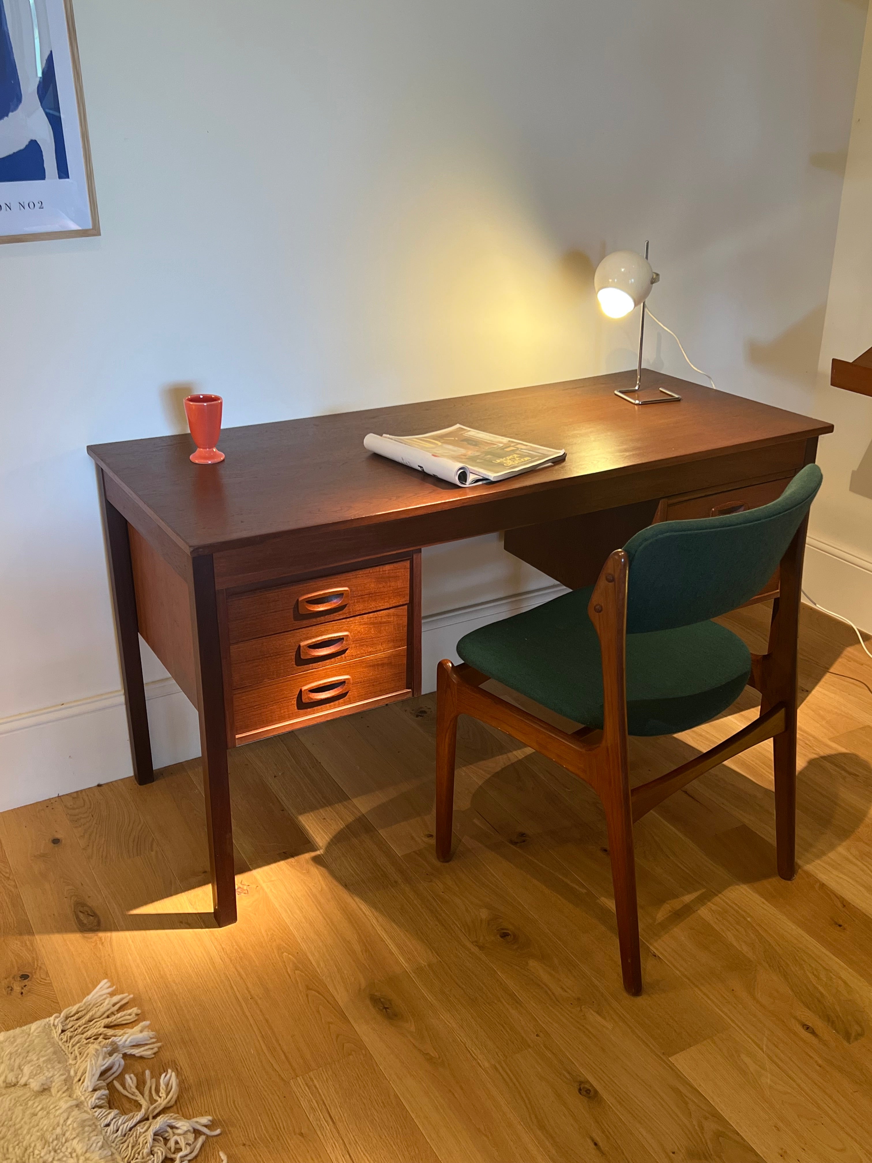 Bureau scandinave vintage en teck « Ruben »