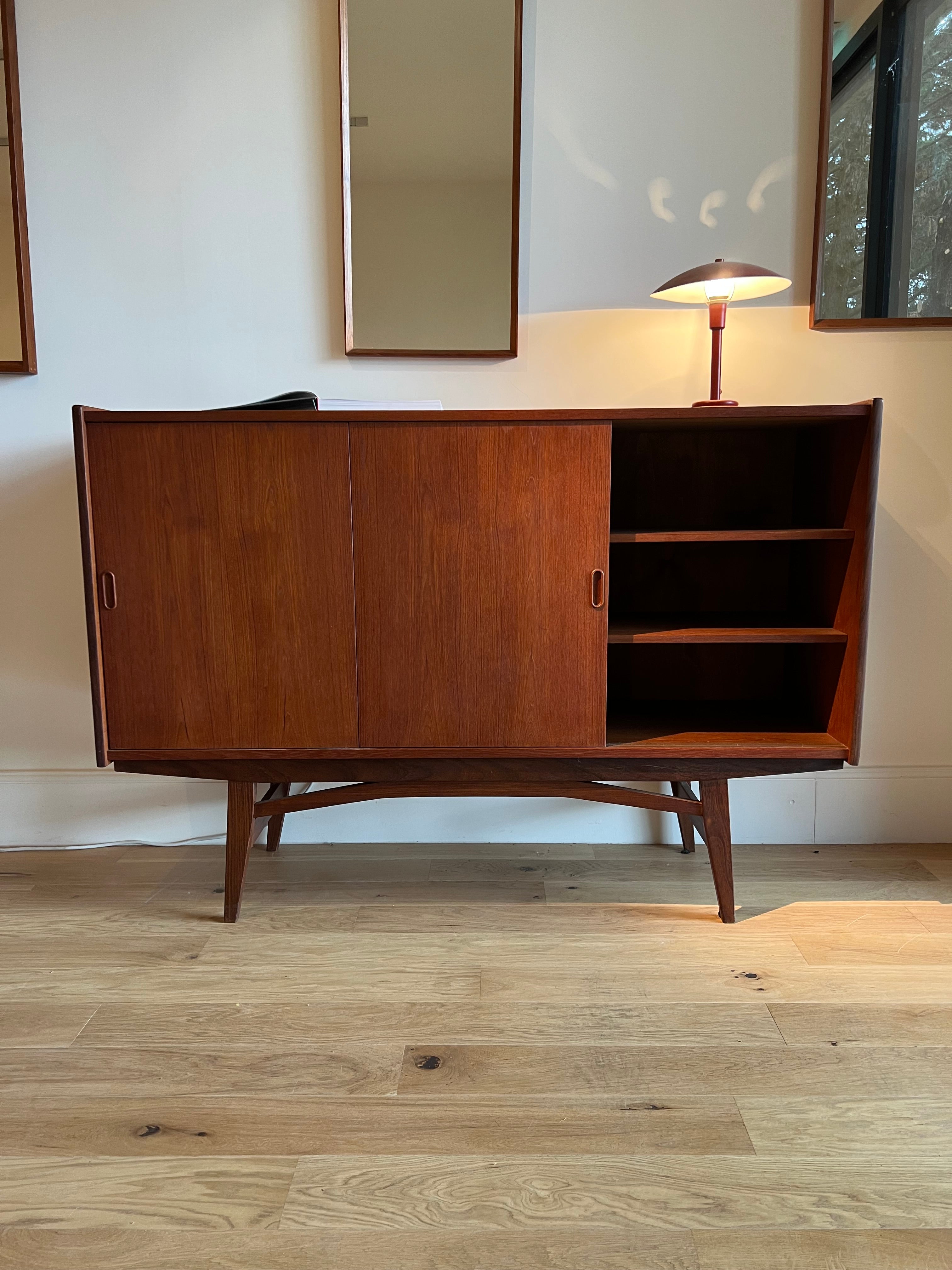Enfilade scandinave vintage en teck "Bertil"