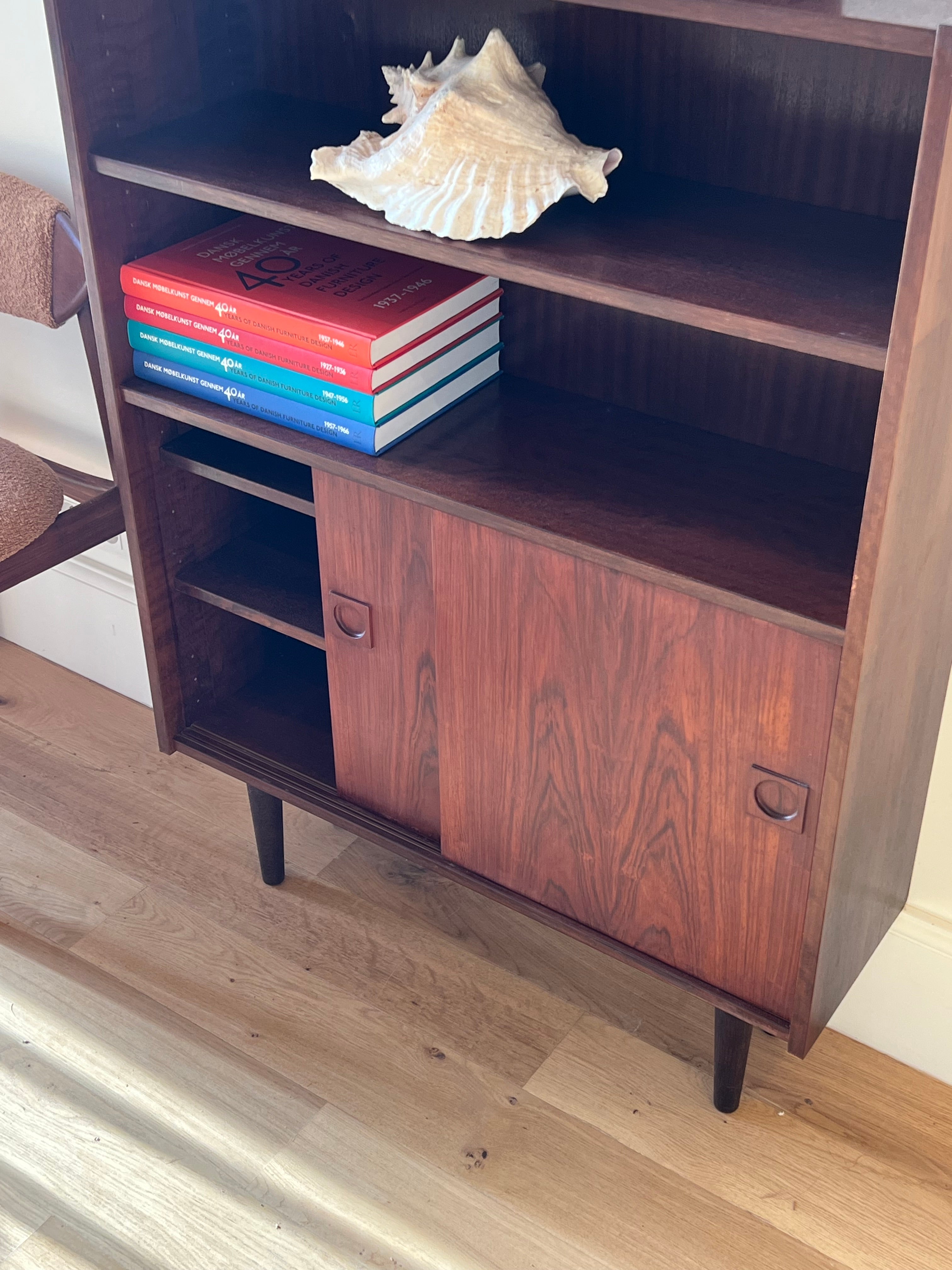 Bibliothèque scandinave vintage en palissandre "Clara"