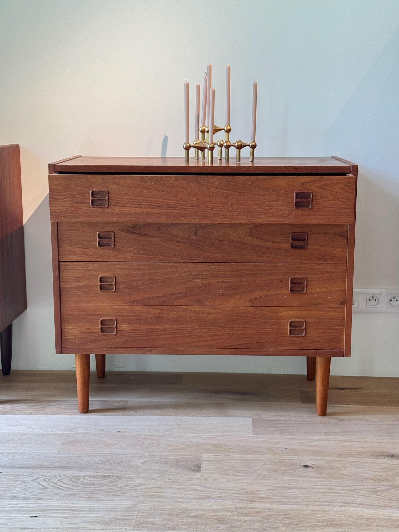 Commode scandinave vintage « Nils »