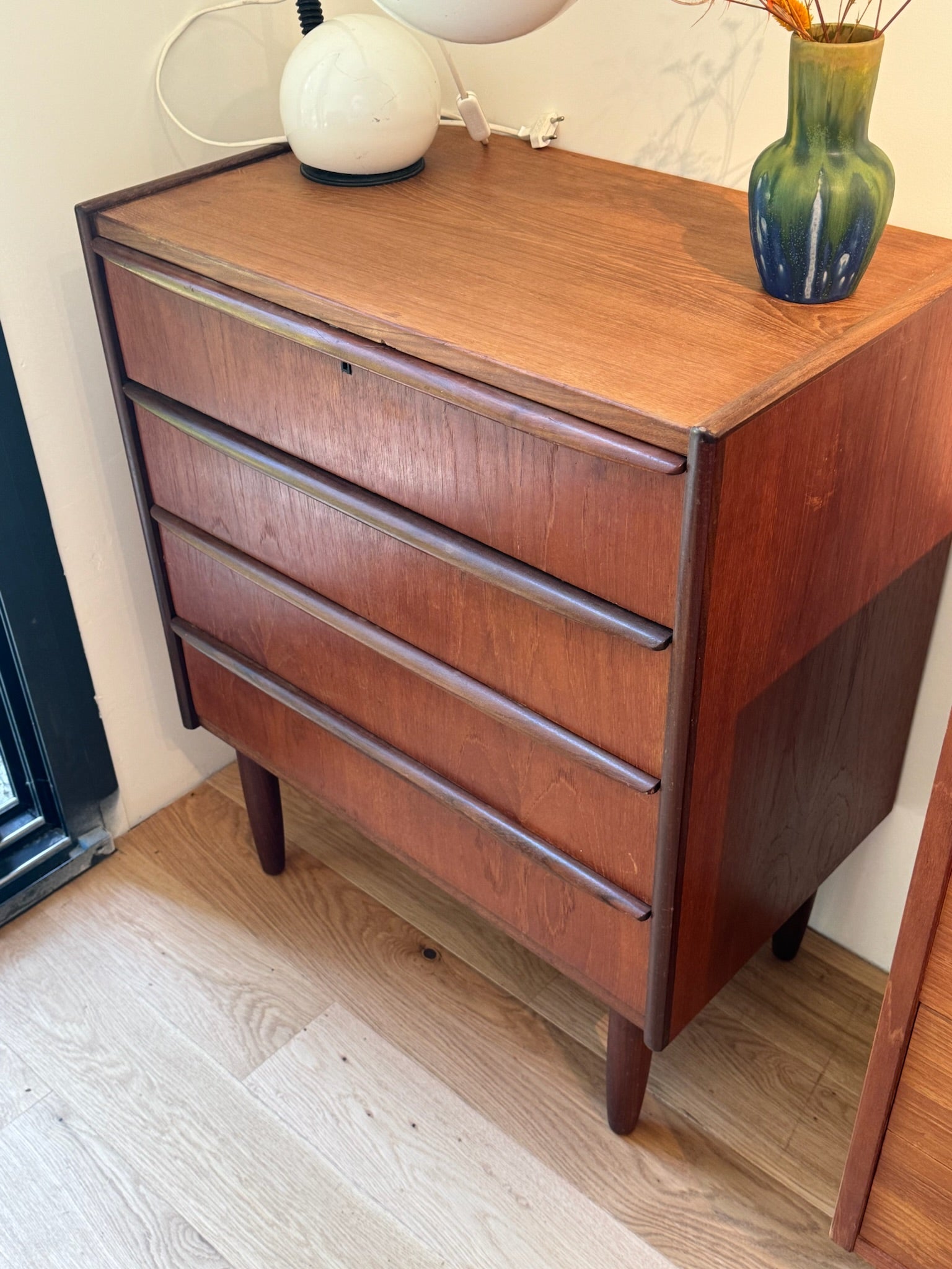 Commode scandinave vintage « Arne »