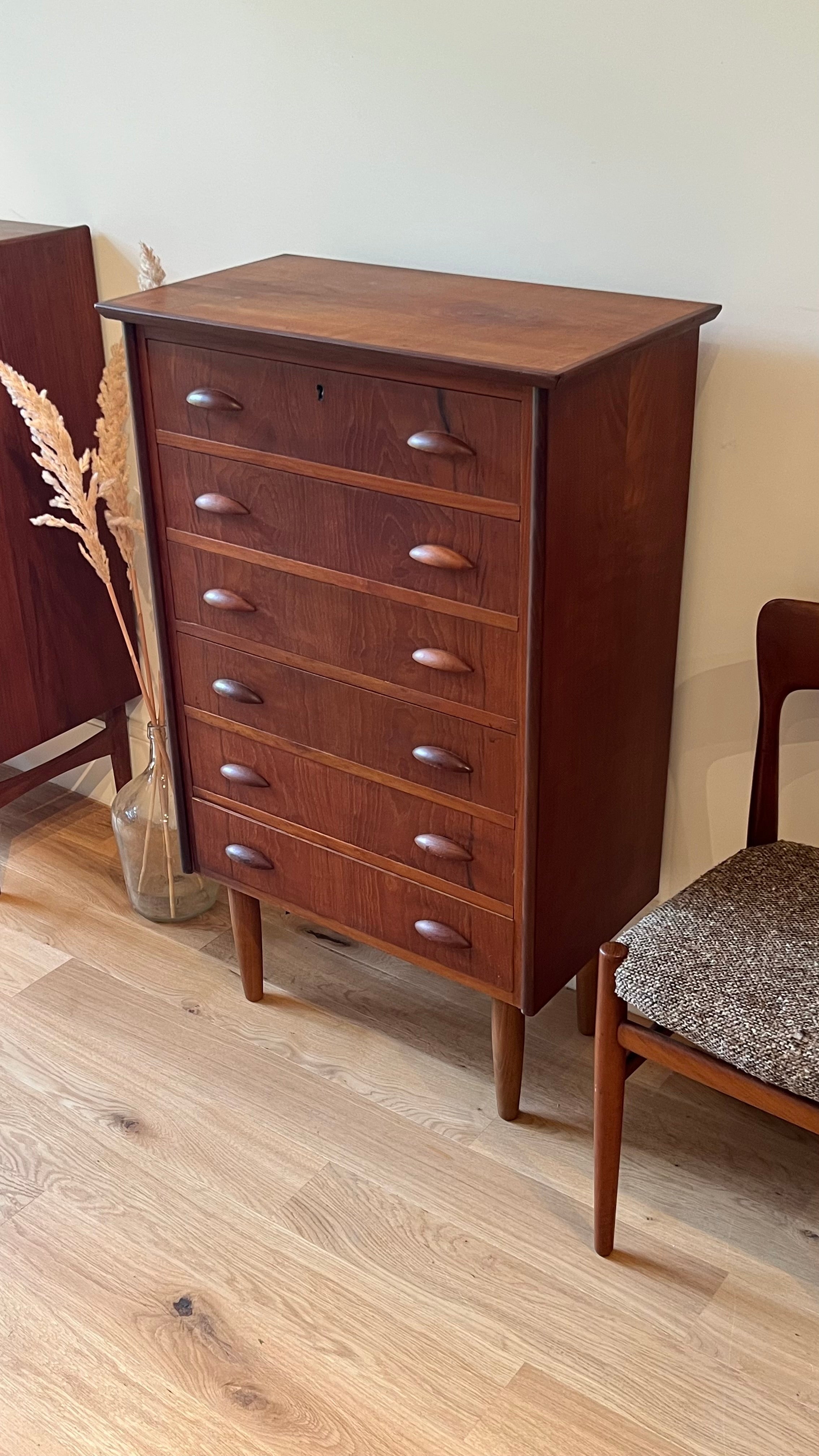 Commode scandinave vintage "Stellan"