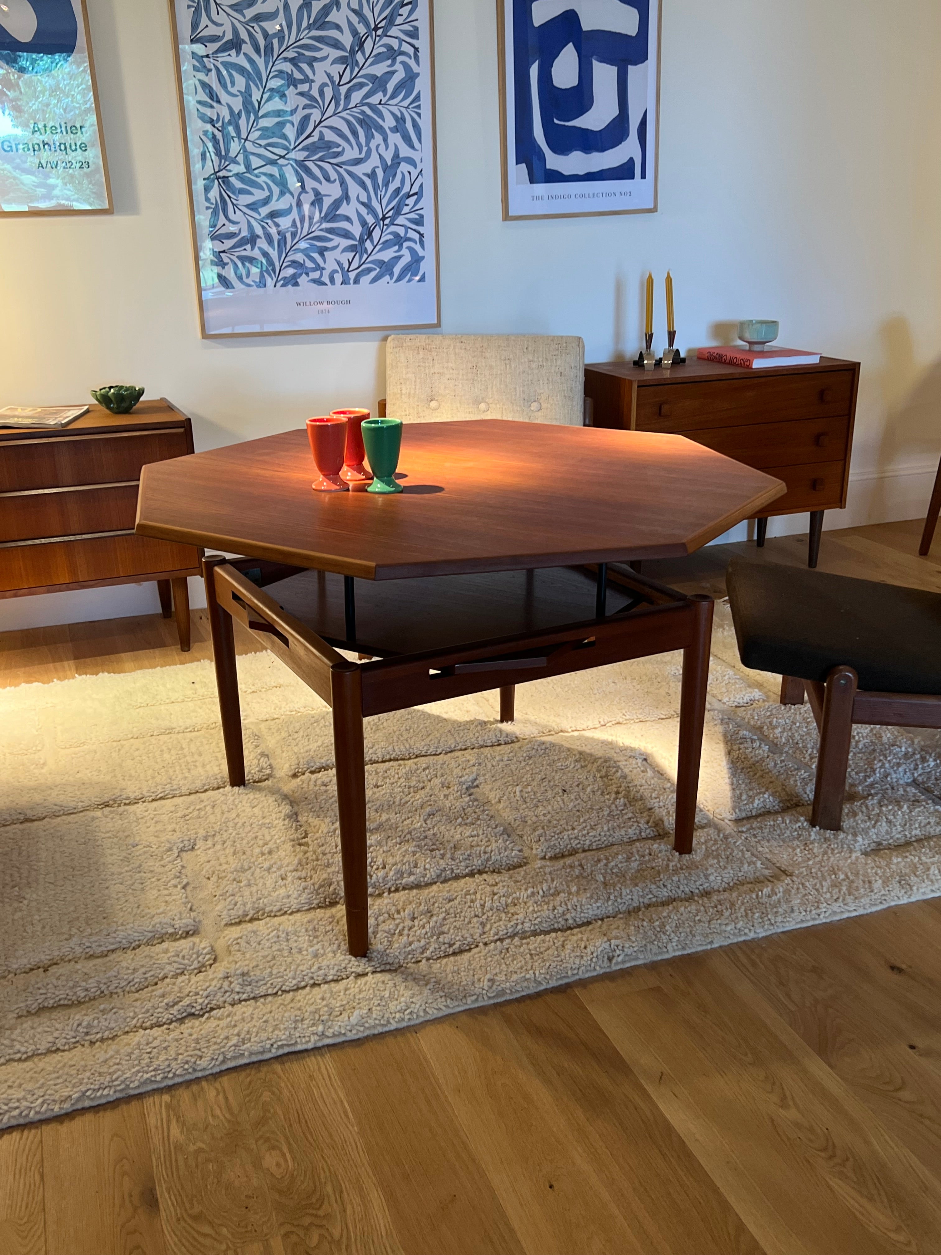 Table basse octogonale scandinave vintage "Siv"