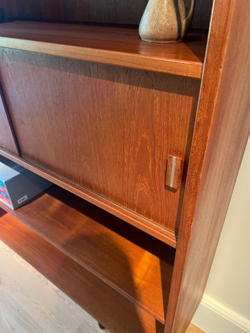 Bibliothèque scandinave vintage en teck "Astrid"