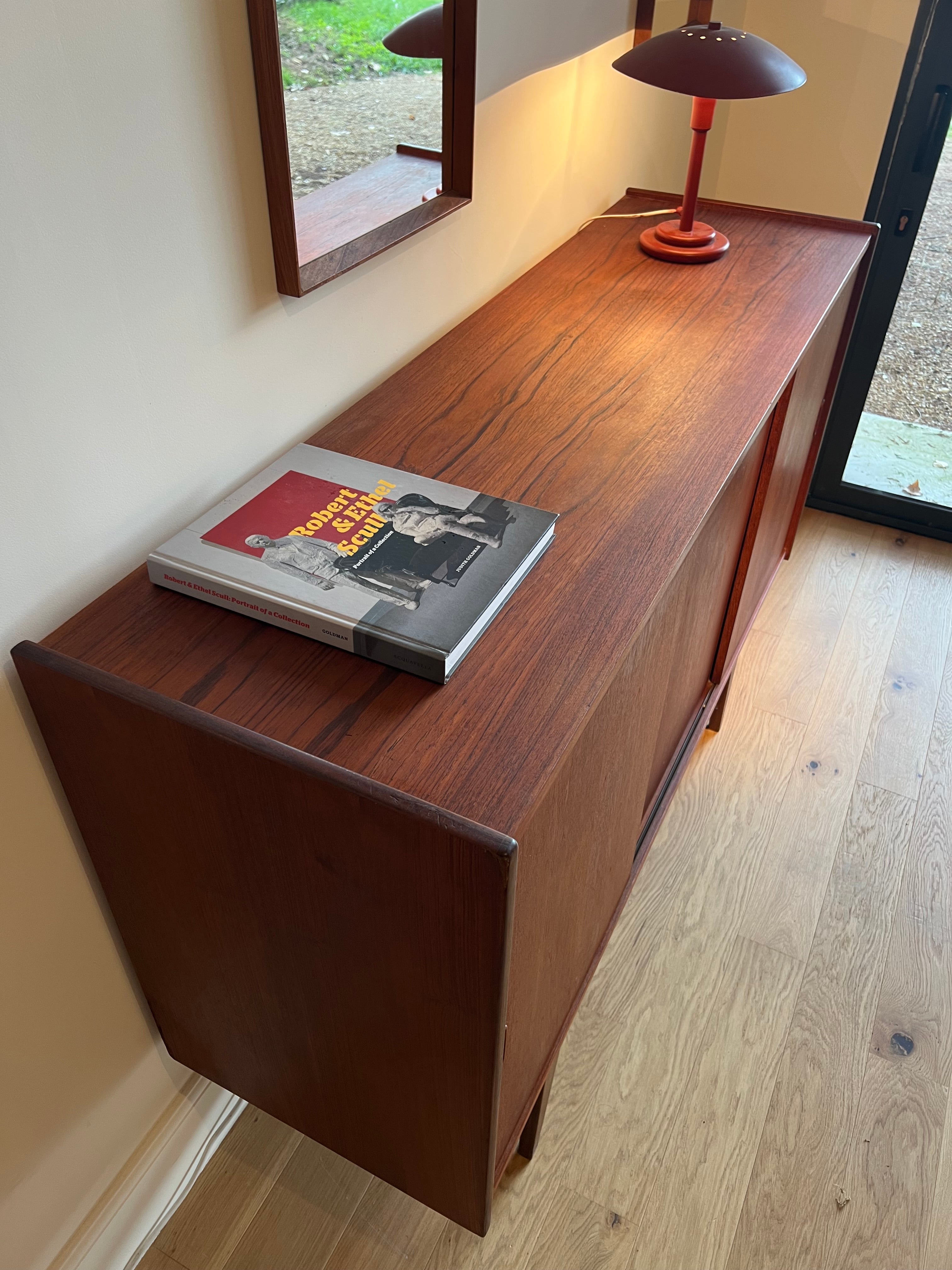 Enfilade scandinave vintage en teck "Bertil"