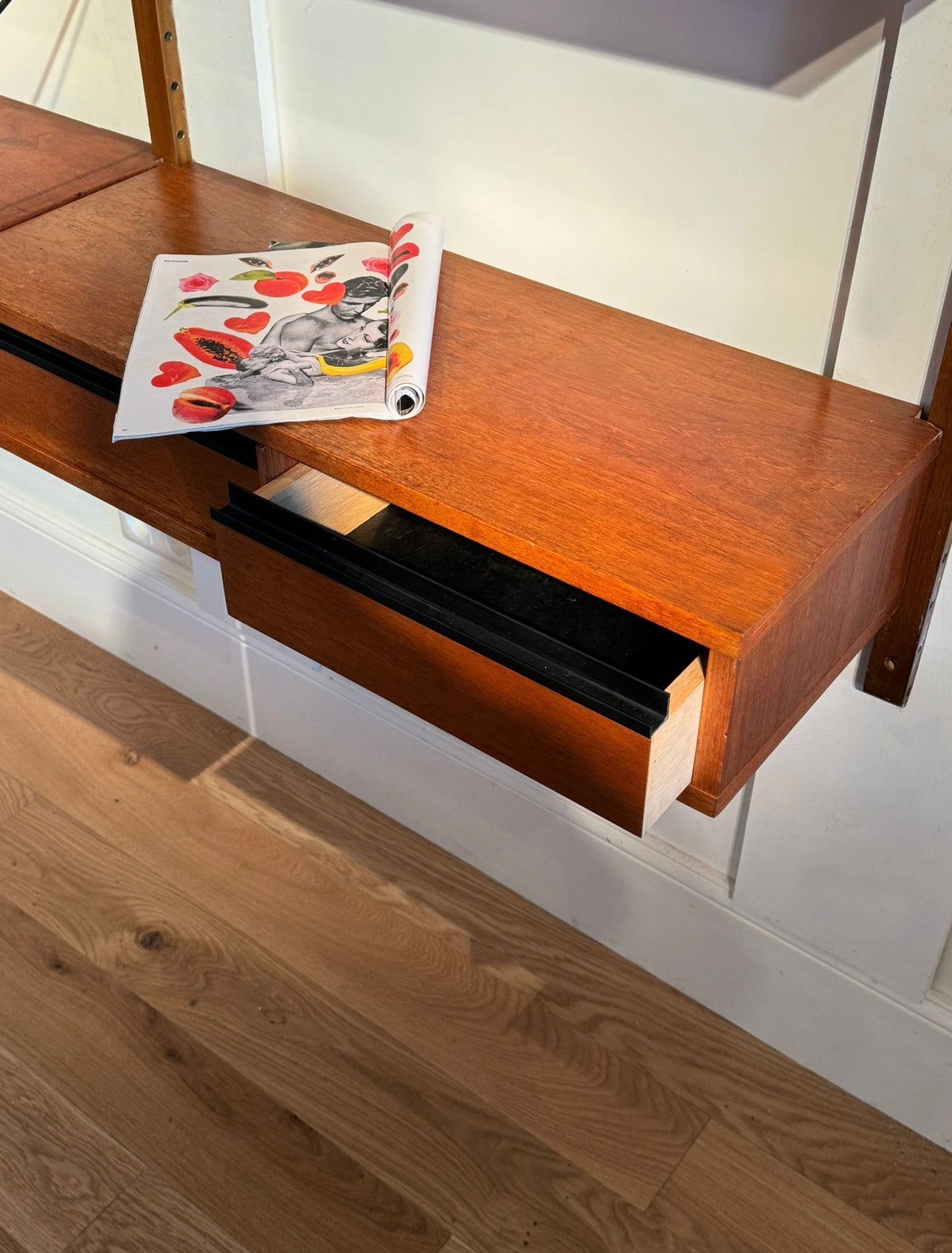 Bibliothèque scandinave vintage murale Royal System – Poul Cadovius