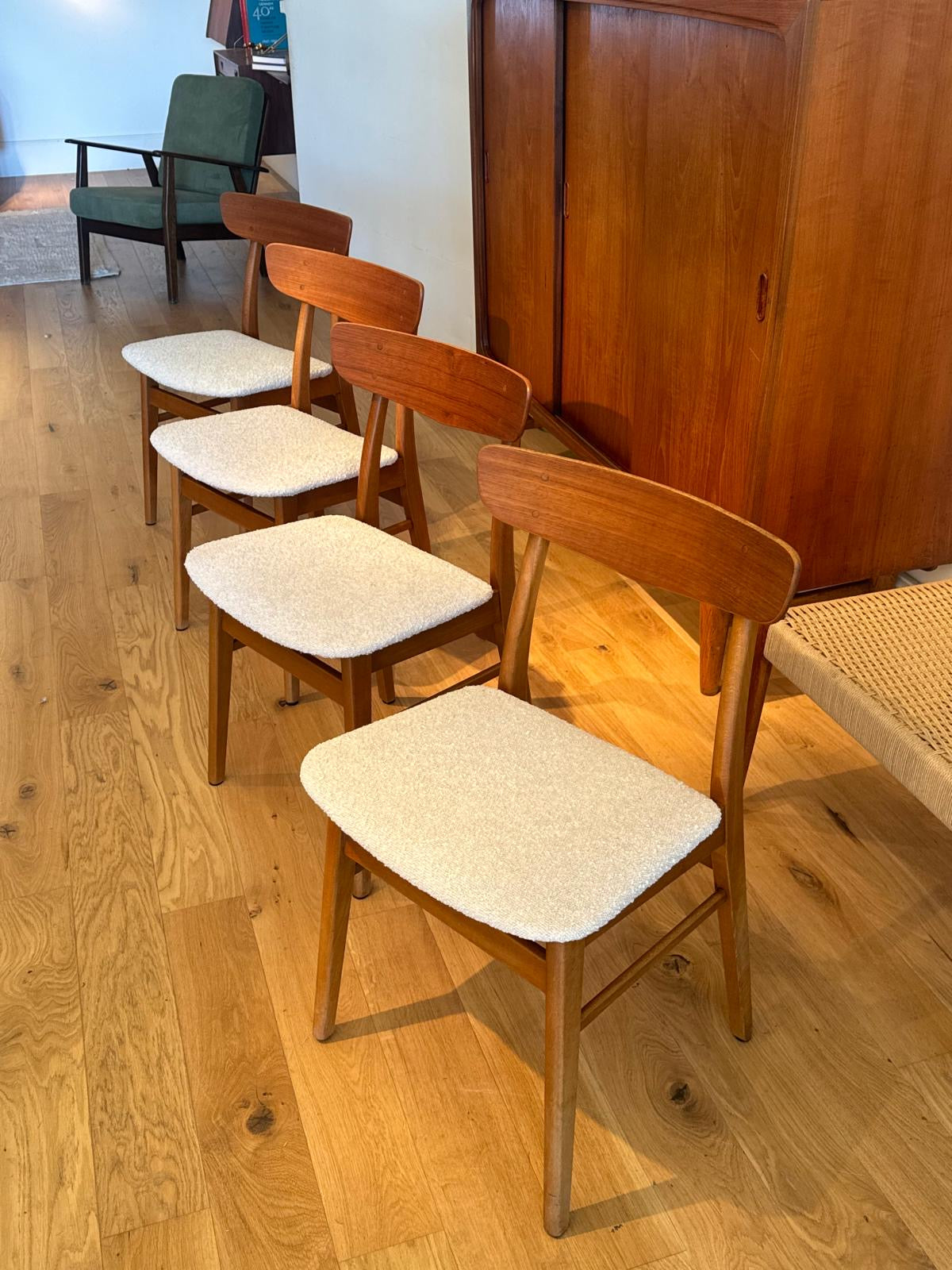 4 Chaises scandinave vintage "Freya" en bouclette lin naturel