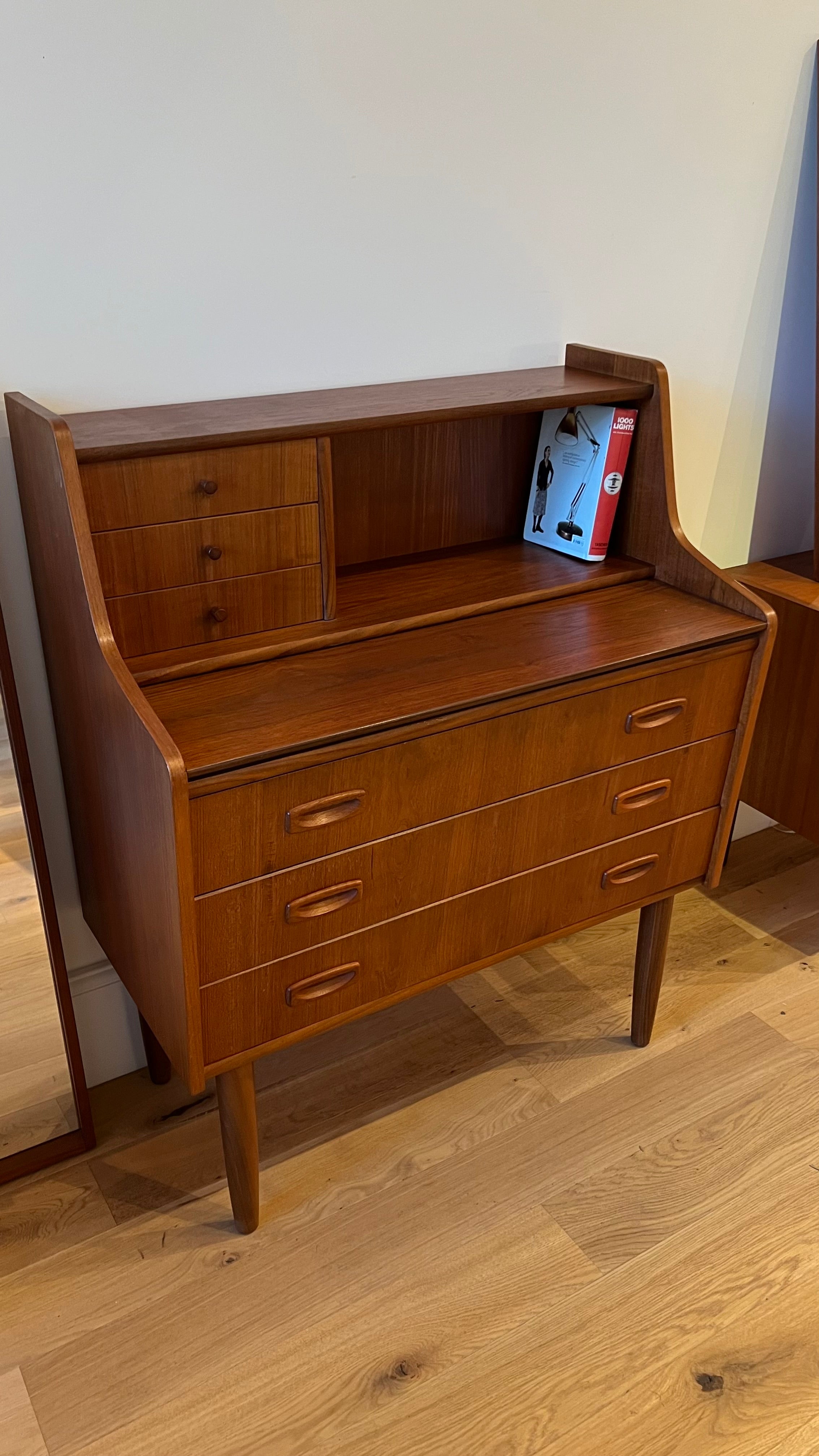 Secrétaire scandinave vintage en teck « Jan »