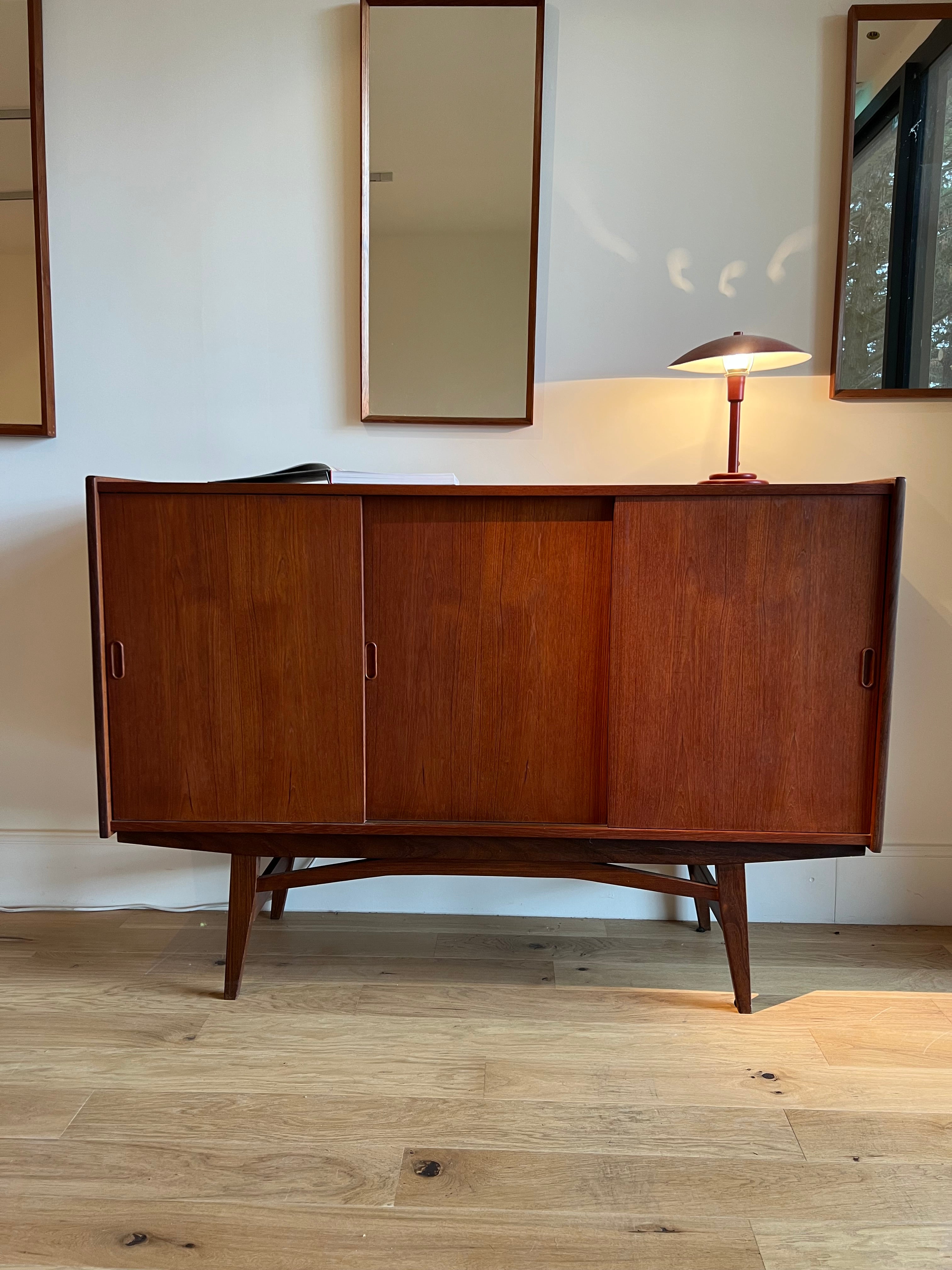 Enfilade scandinave vintage en teck "Bertil"