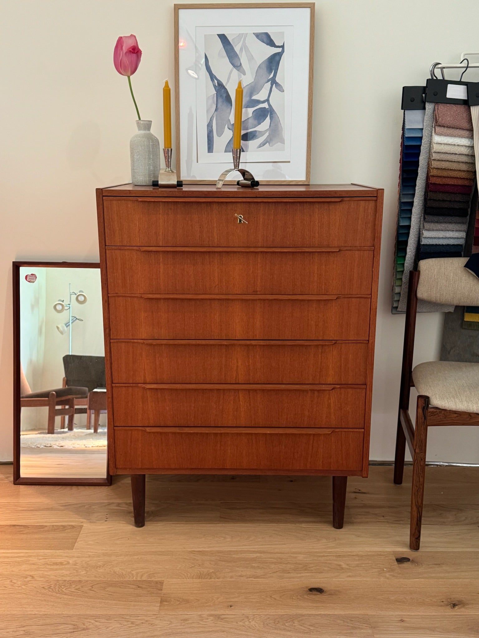 Commode scandinave vintage en teck « Lumi »