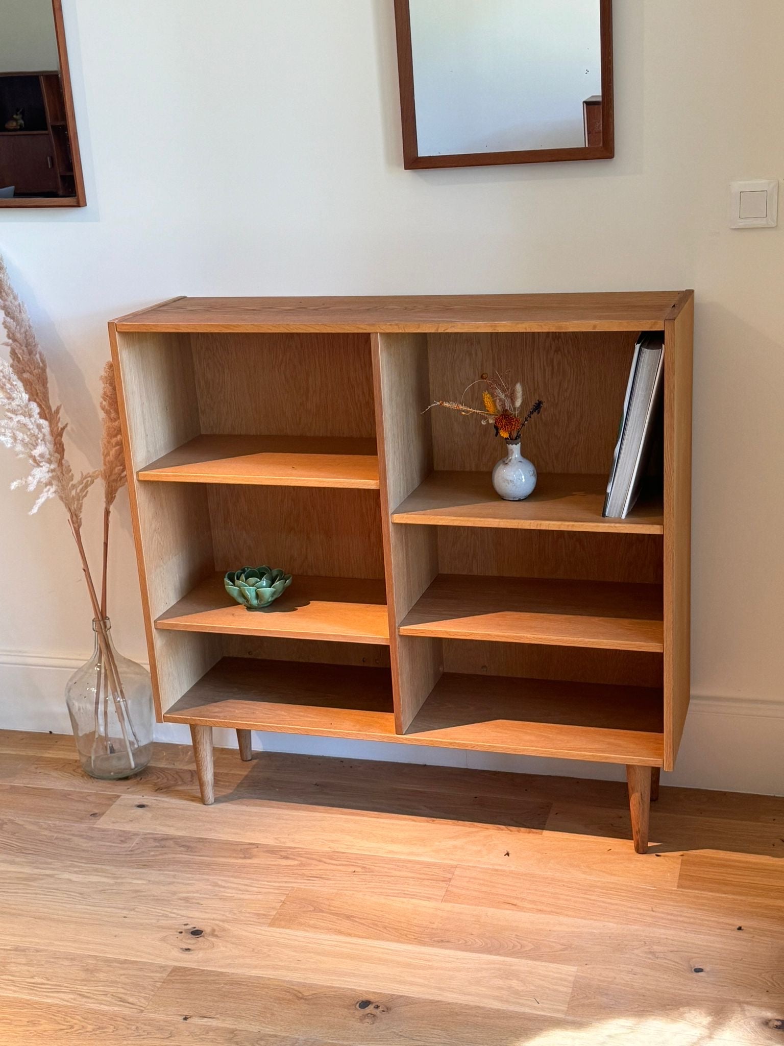Bibliothèque scandinave vintage en chêne "Tara"