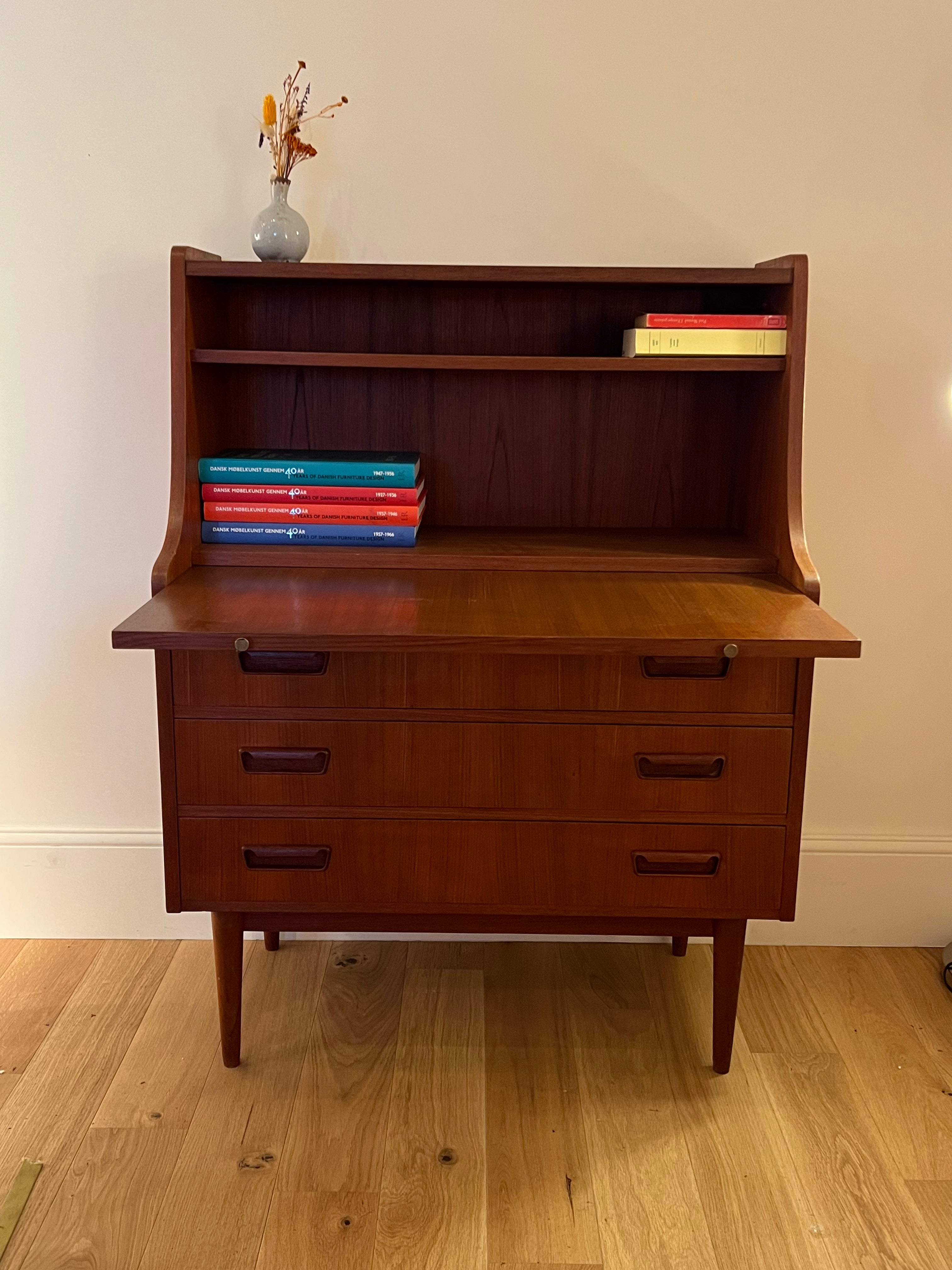 Secrétaire scandinave vintage en teck "Olan"