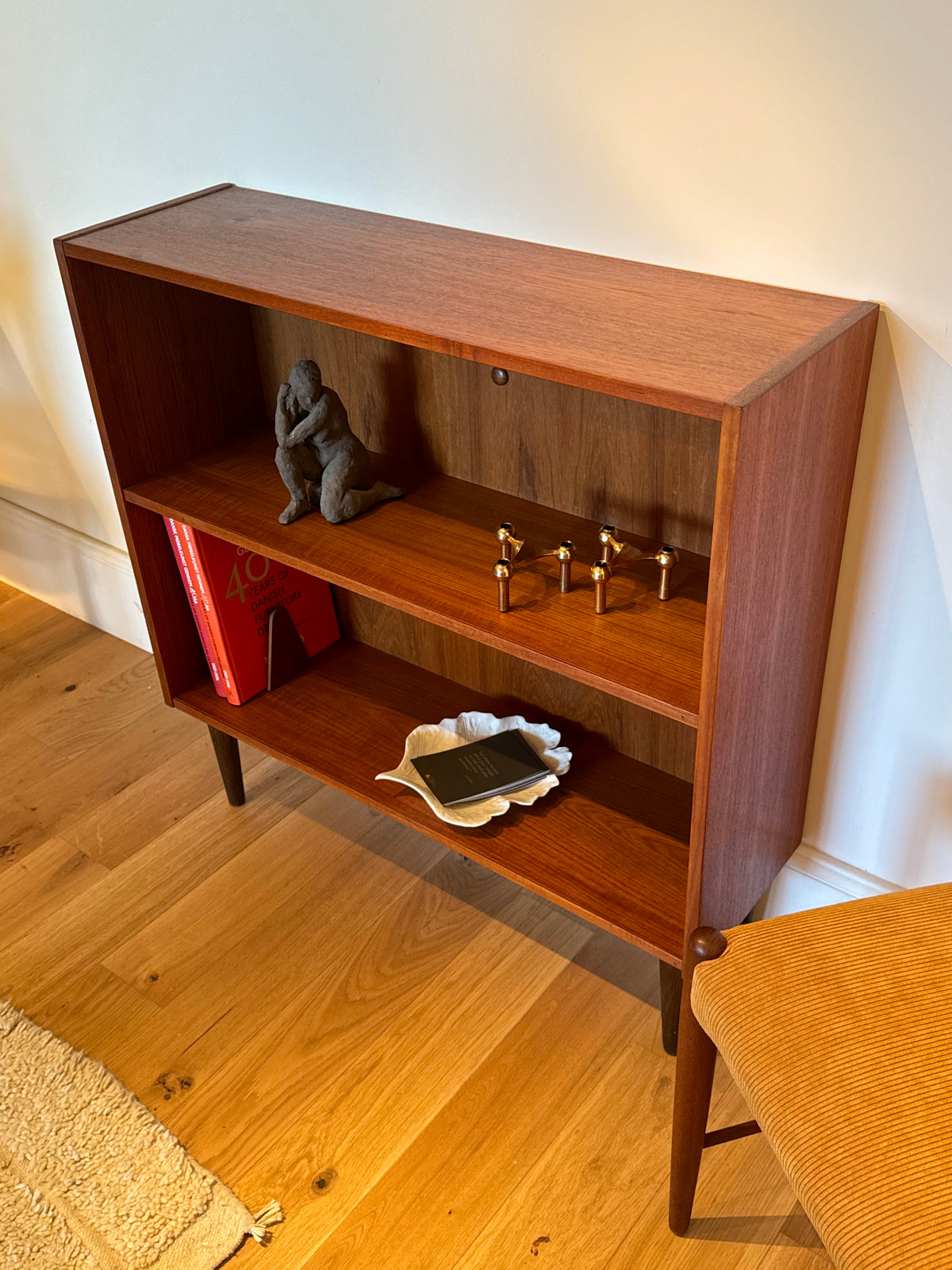 Petite bibliothèque scandinave vintage en teck « Ellen »