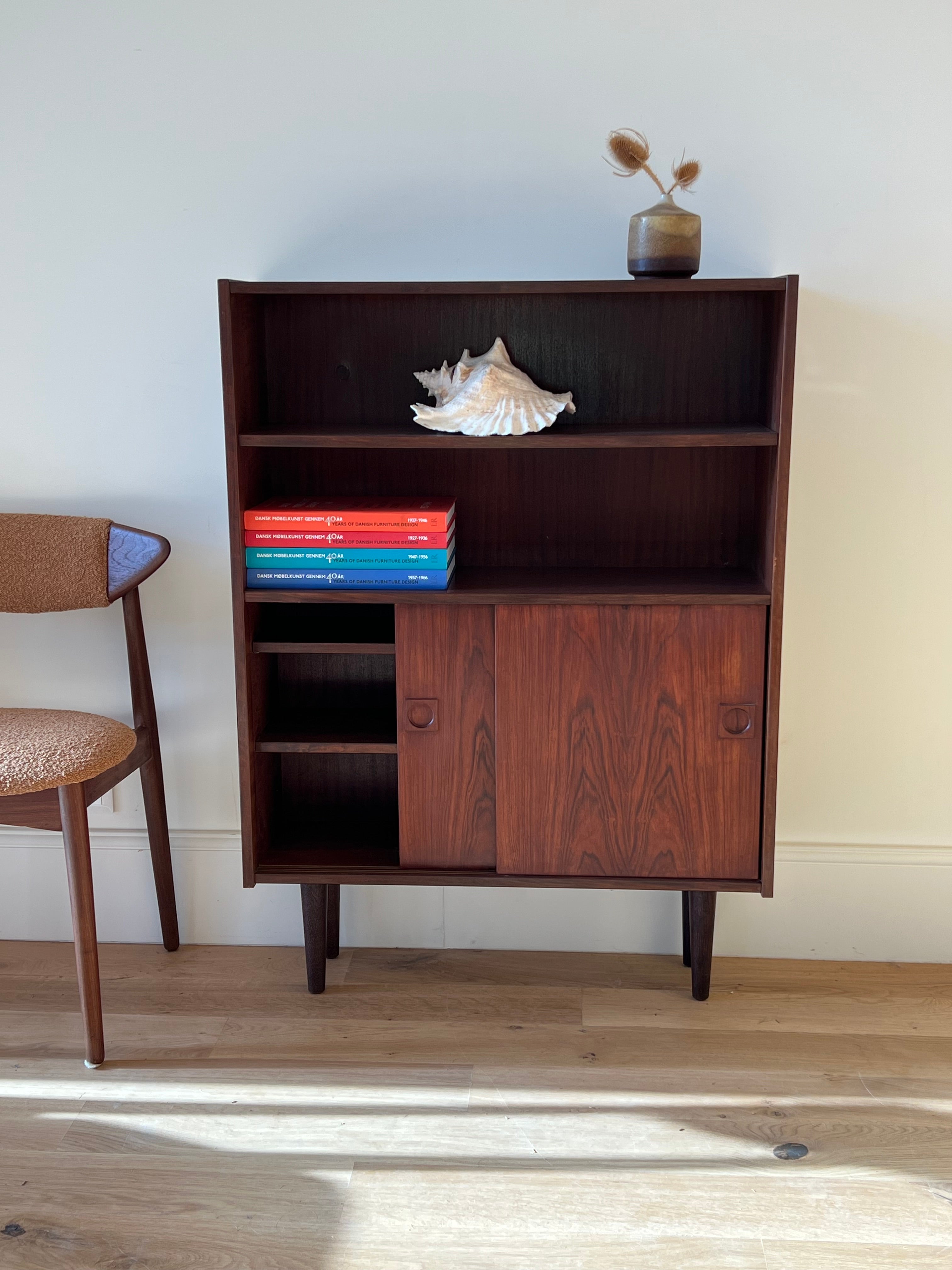 Bibliothèque scandinave vintage en palissandre "Clara"