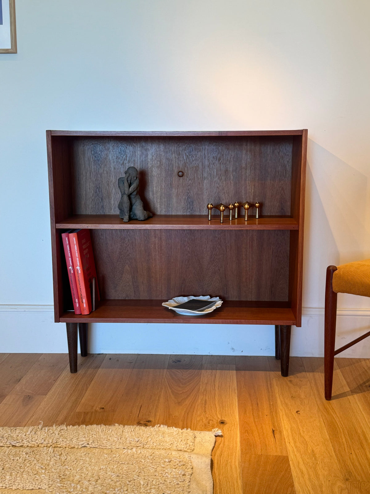 Petite bibliothèque scandinave vintage en teck « Ellen »