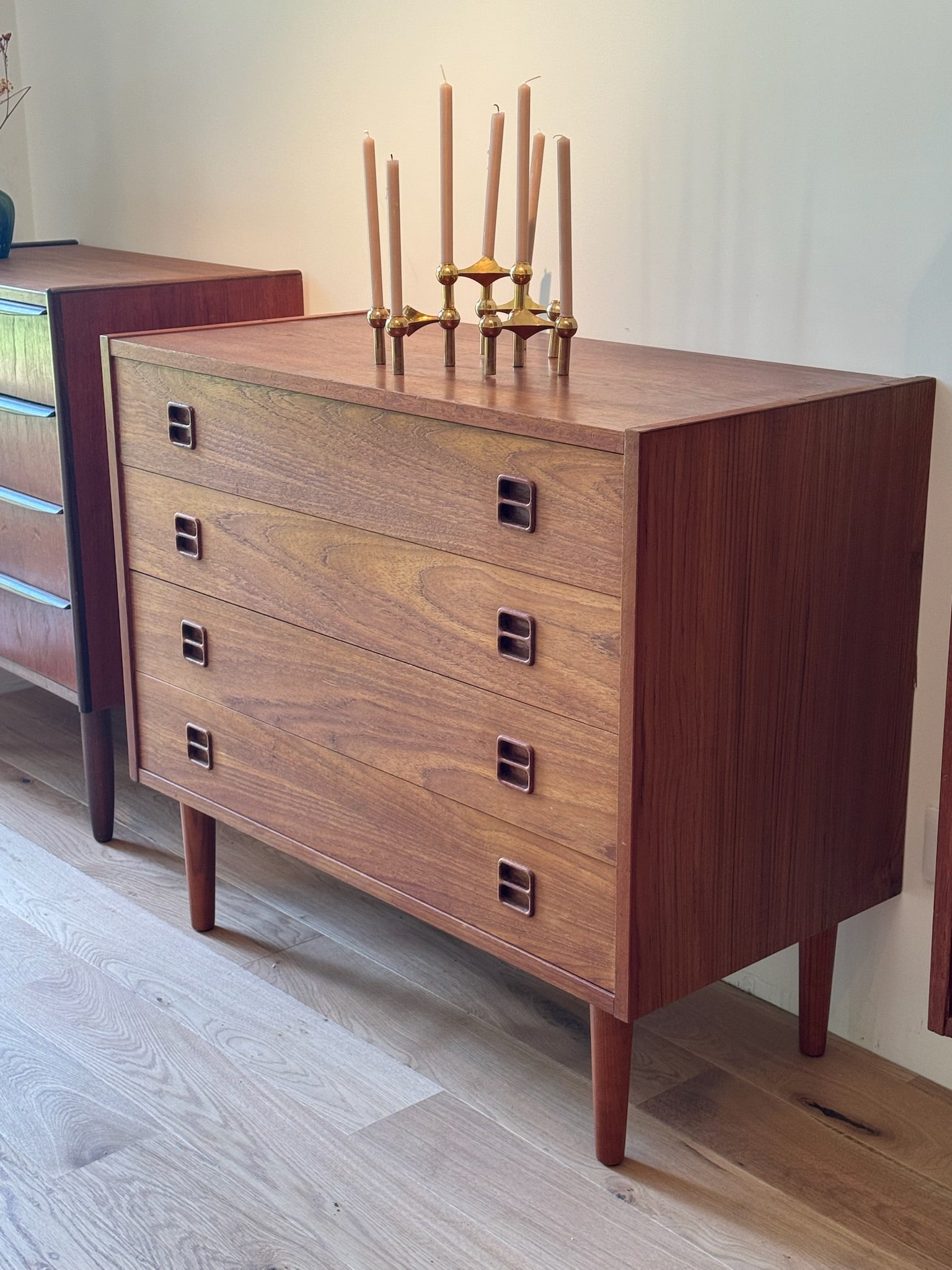Commode scandinave vintage « Nils »