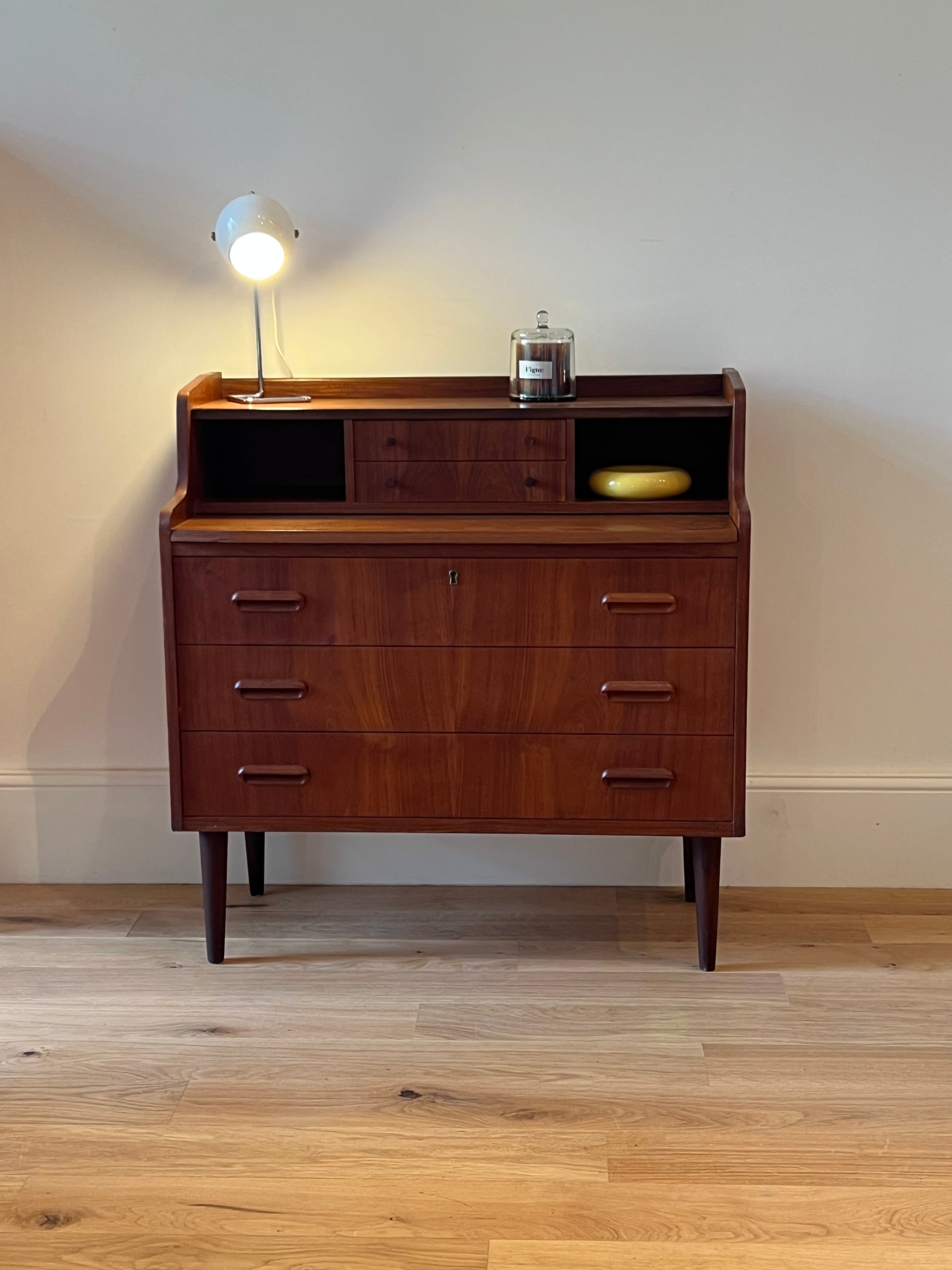 Secrétaire scandinave en teck – « Alrik » – Années 60