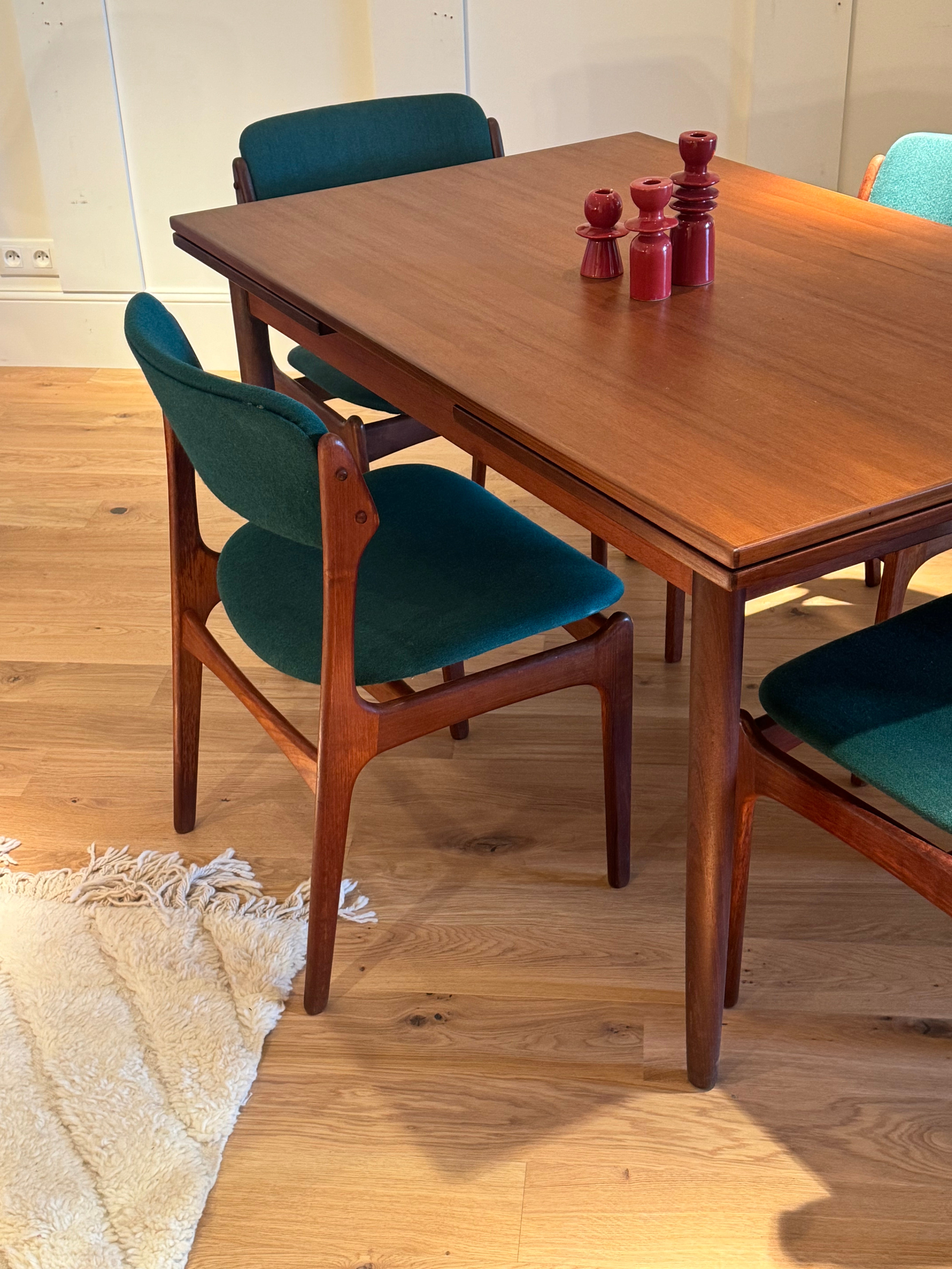 Table de salle à manger scandinave vintage en teck « Lara »