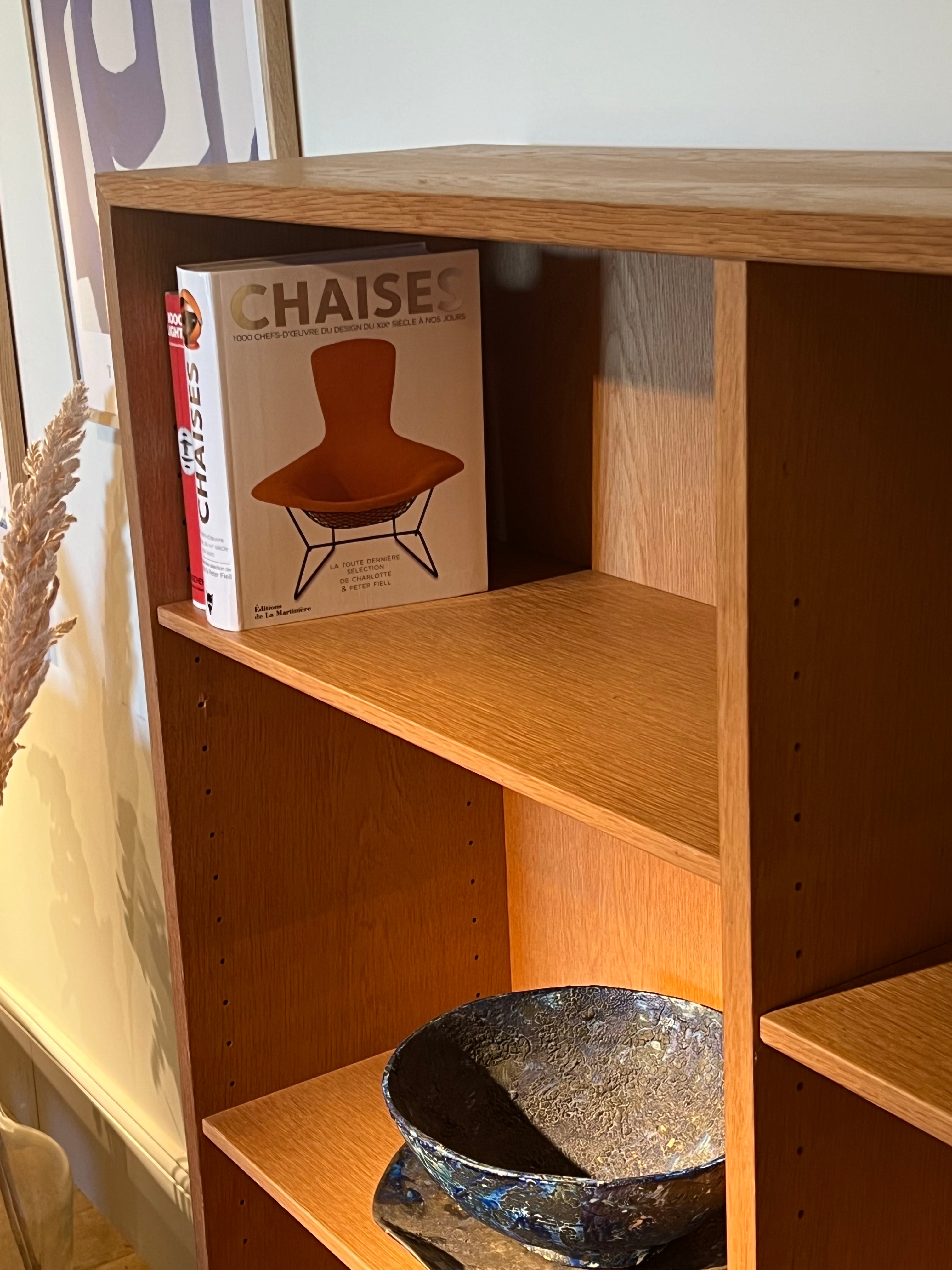 Bibliothèque scandinave vintage en chêne "Tiria"