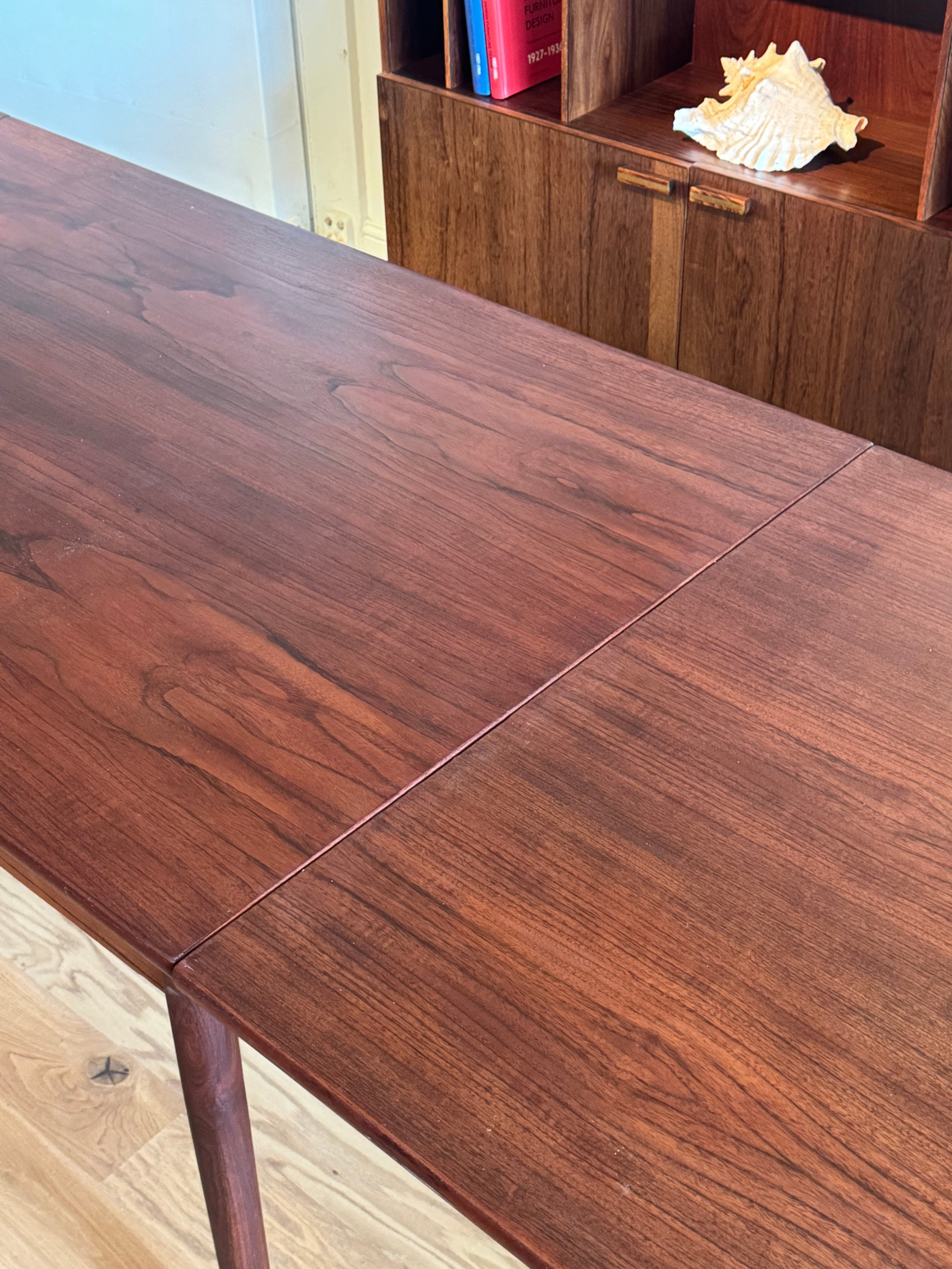 Table scandinave vintage en palissandre "Eirik"