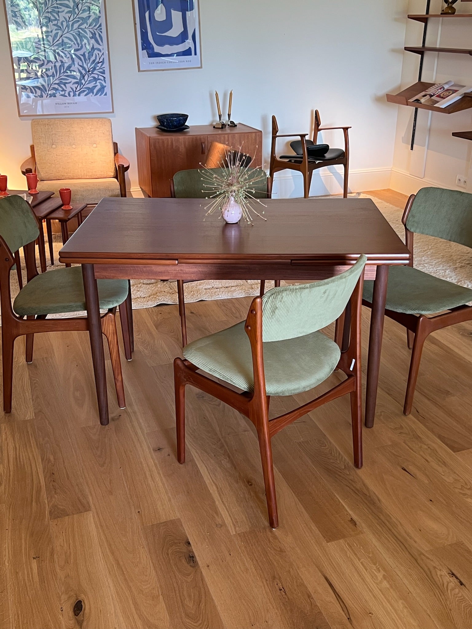 Table scandinave vintage en teck « Lara »