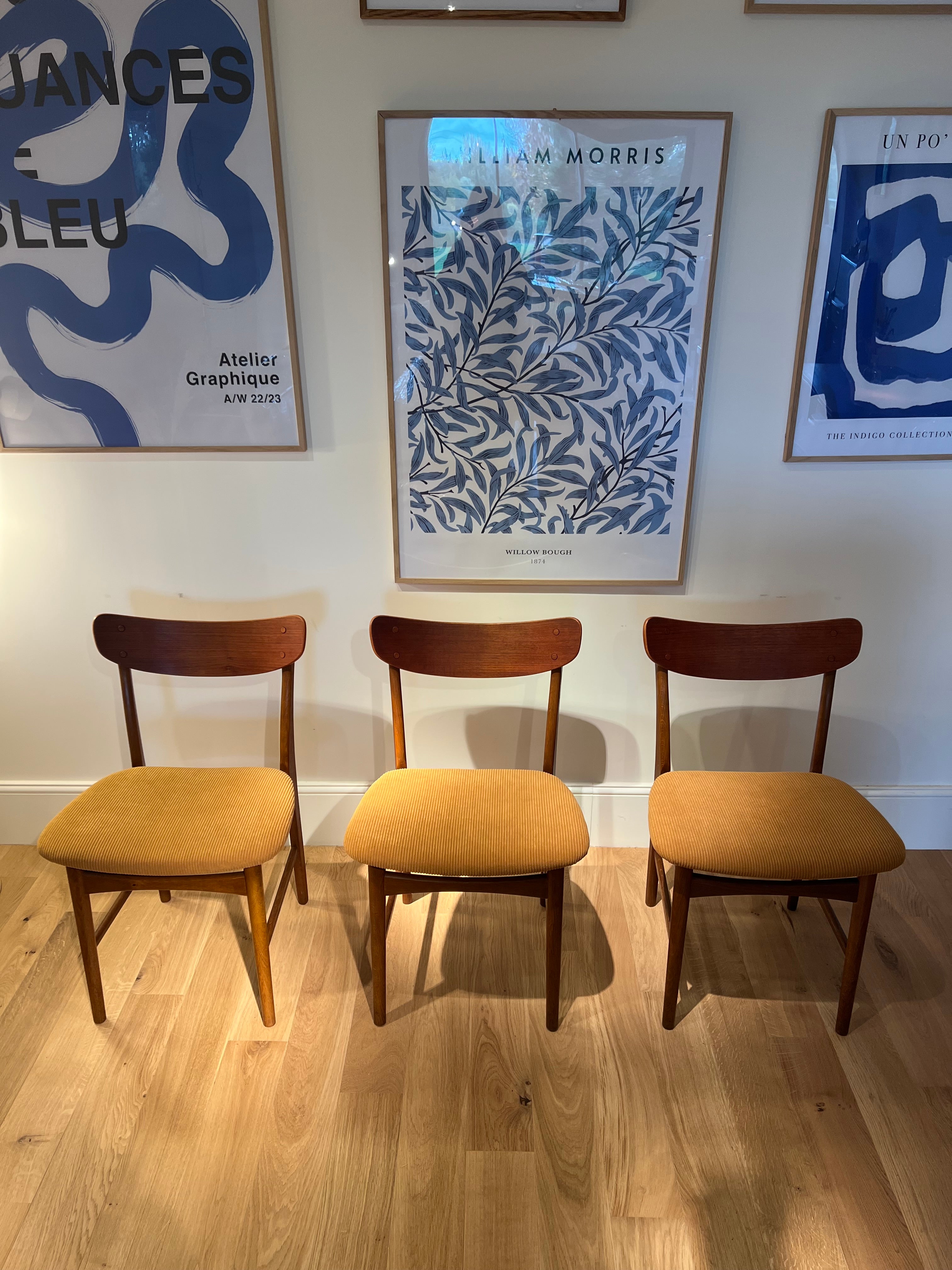 Chaise scandinave vintage "Miera" en teck (3 disponibles)