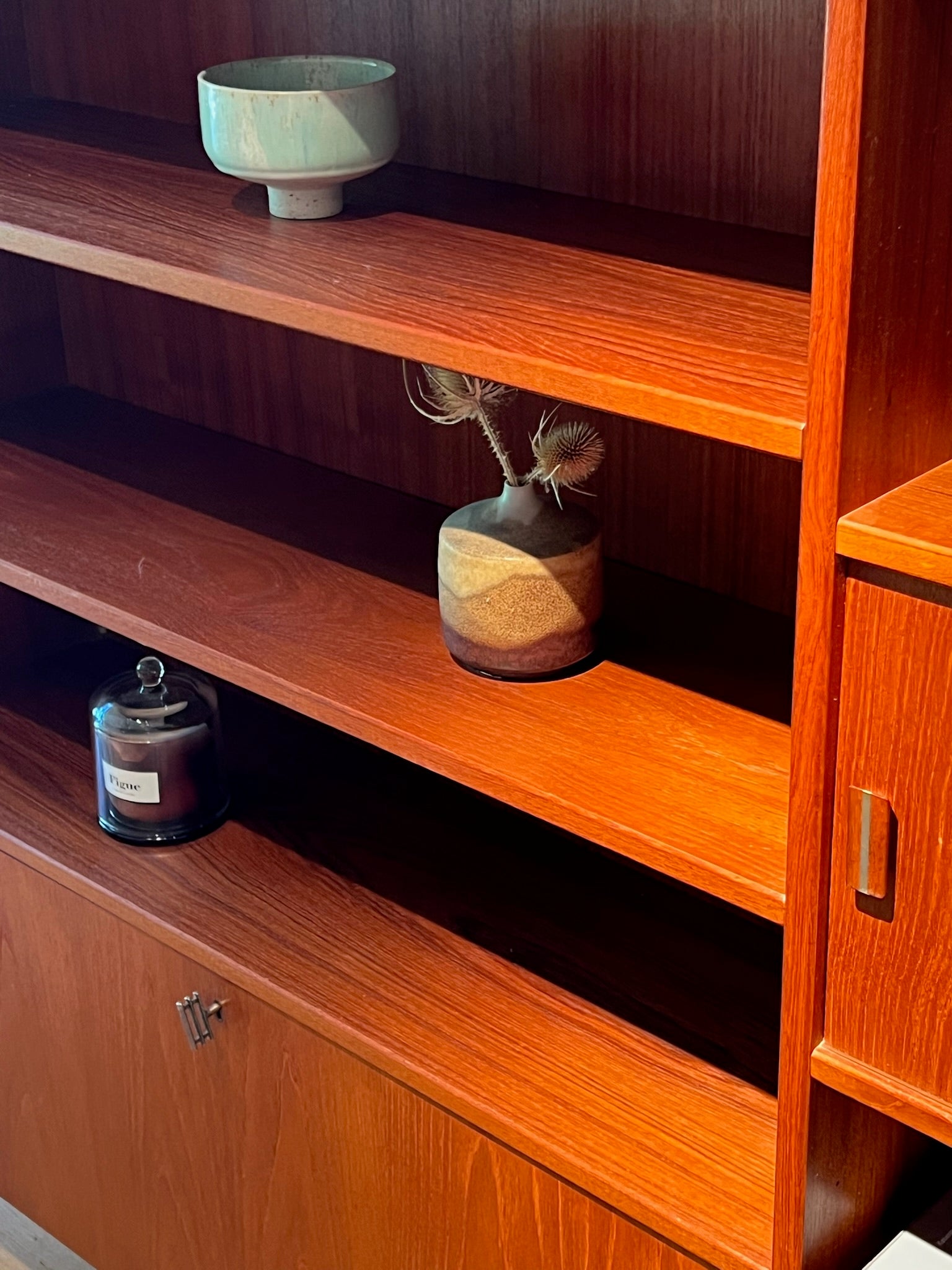 Bibliothèque scandinave vintage en teck "Astrid"