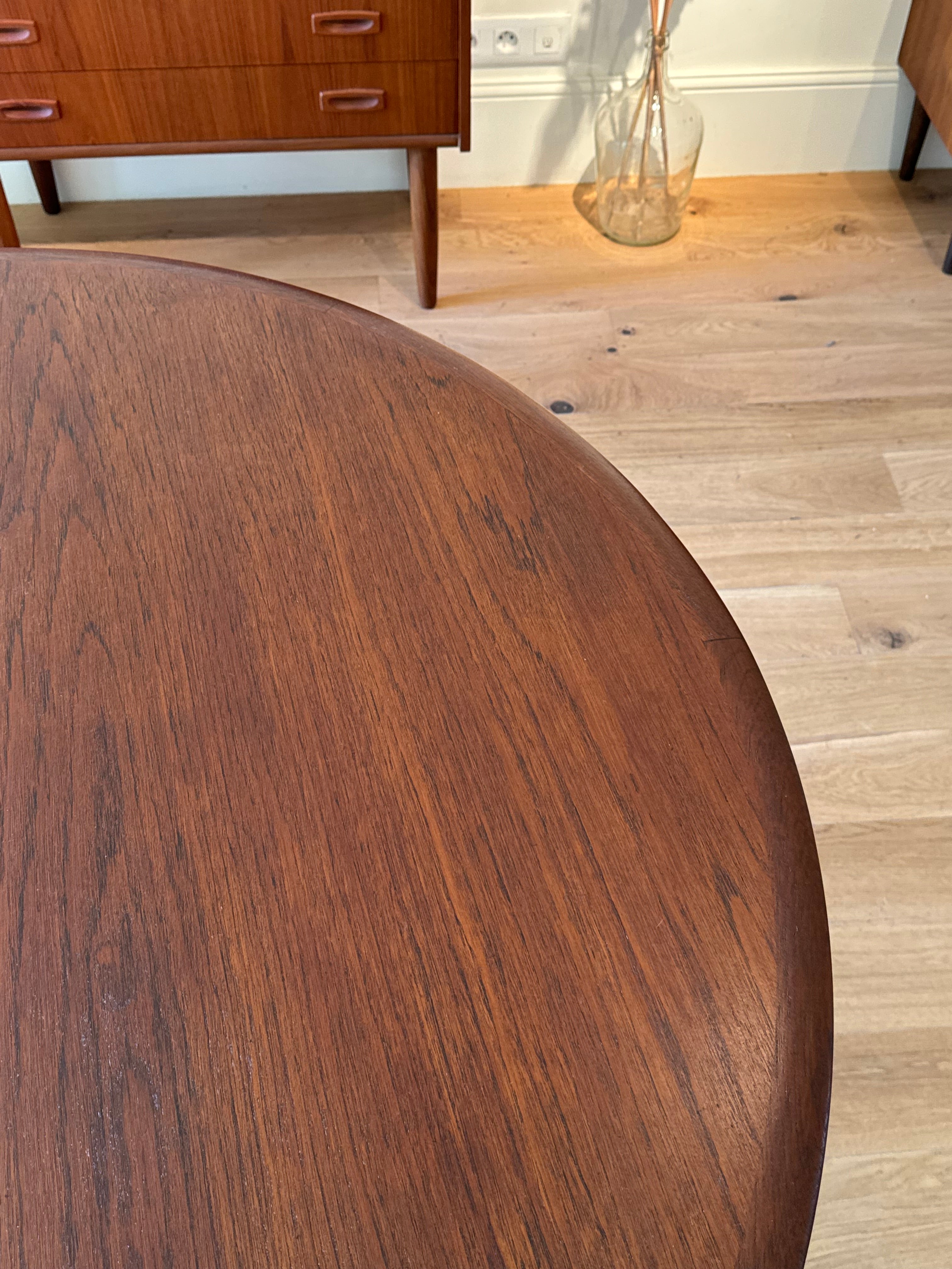 Table ronde scandinave extensible vintage en teck « Irene » de Kai Kristiansen