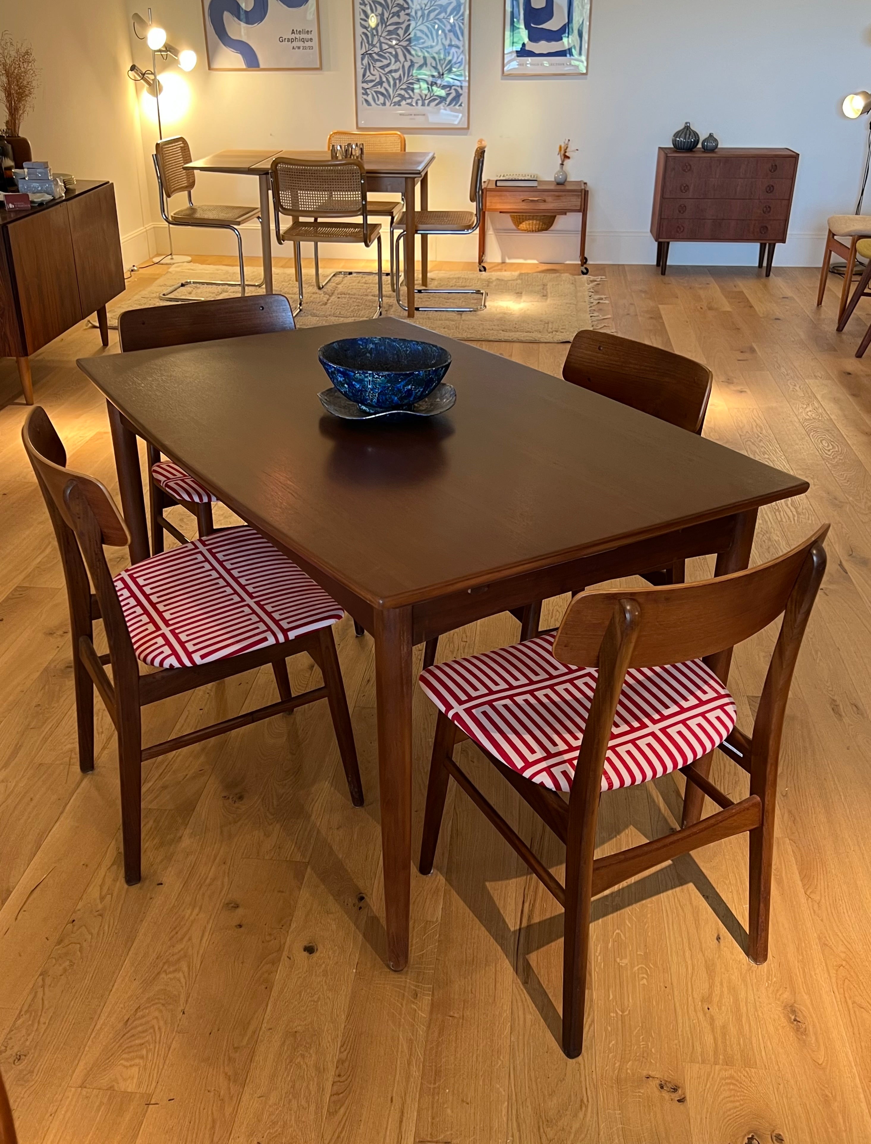 Table de salle à manger scandinave vintage extensible en teck "Lira"