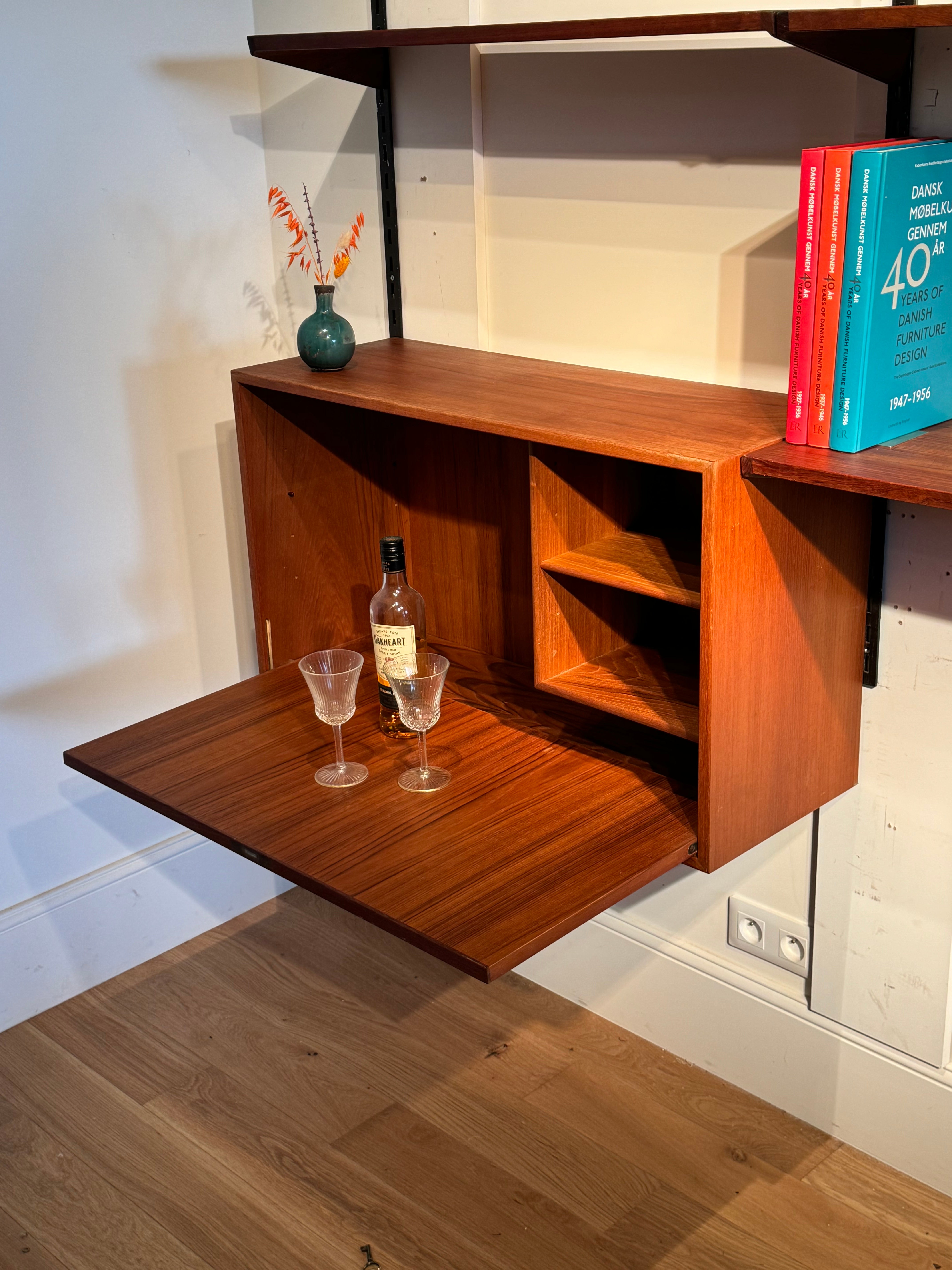 Bibliothèque murale scandinave vintage par Kai Kristiansen pour FM Møbler