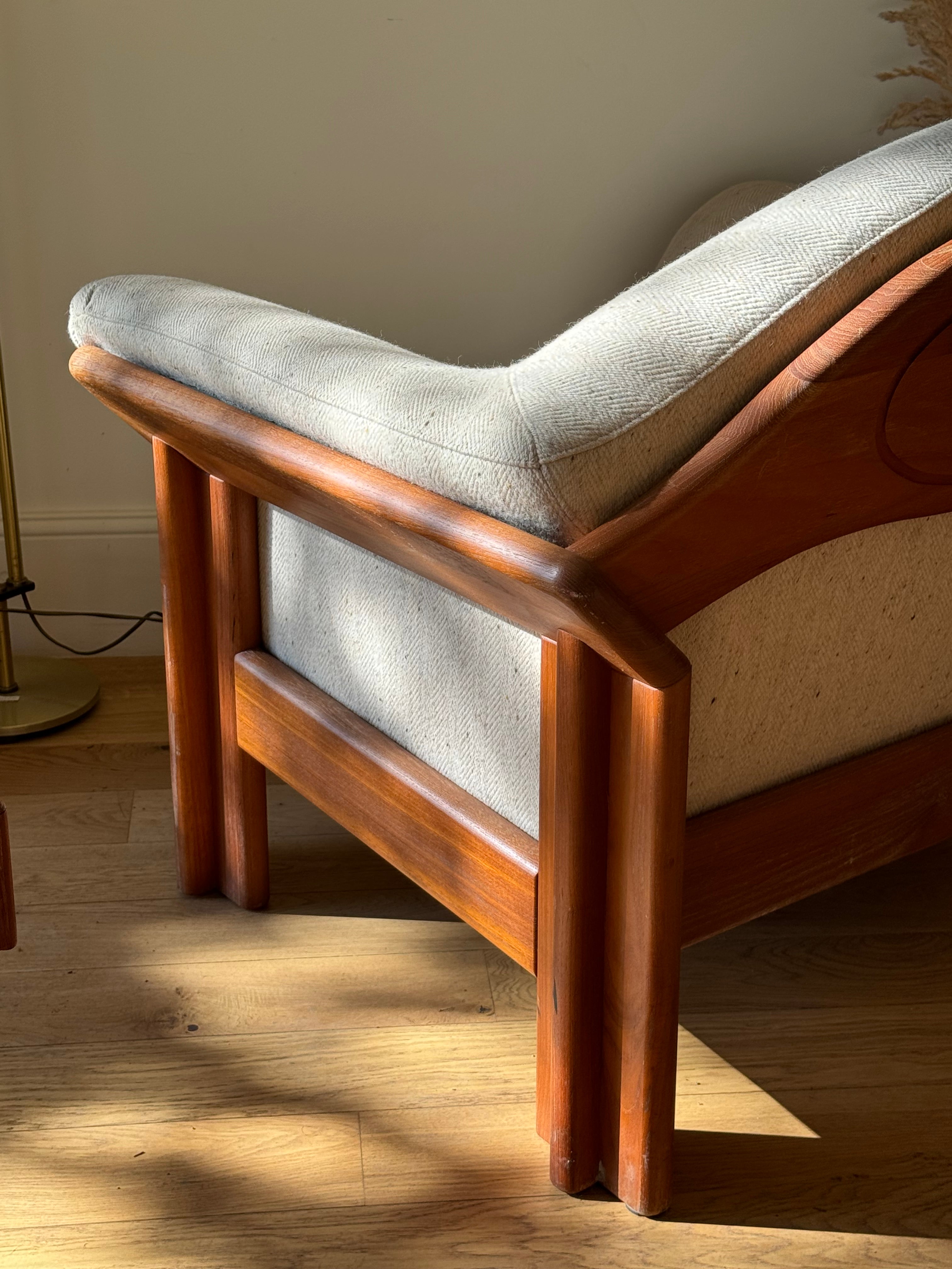 Fauteuil vintage scandinave en teck et lainage d'origine "Vikor"