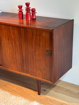 Enfilade scandinave vintage en palissandre « Elin » – Années 60