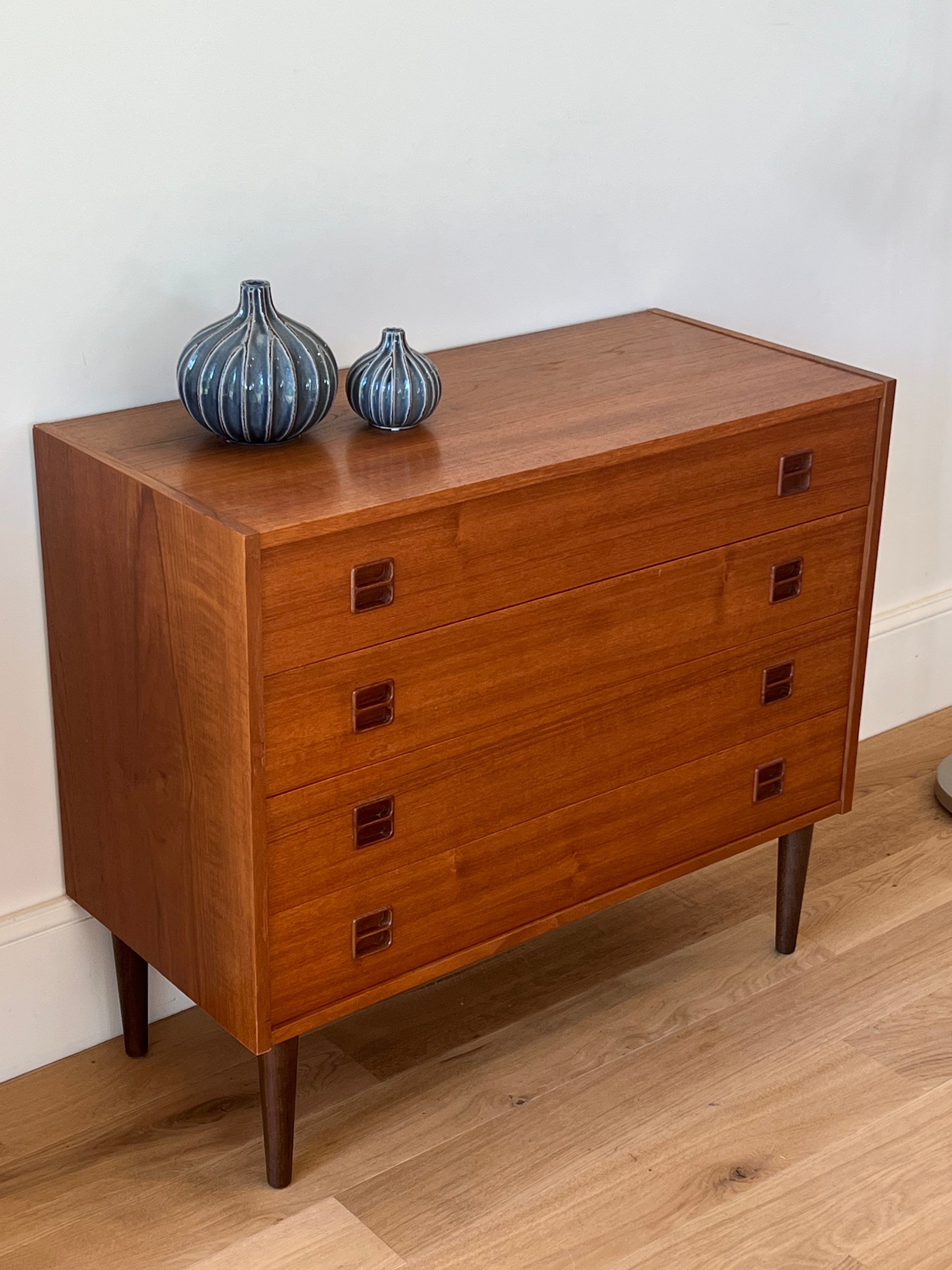 Commode scandinave vintage en teck « Brisa »