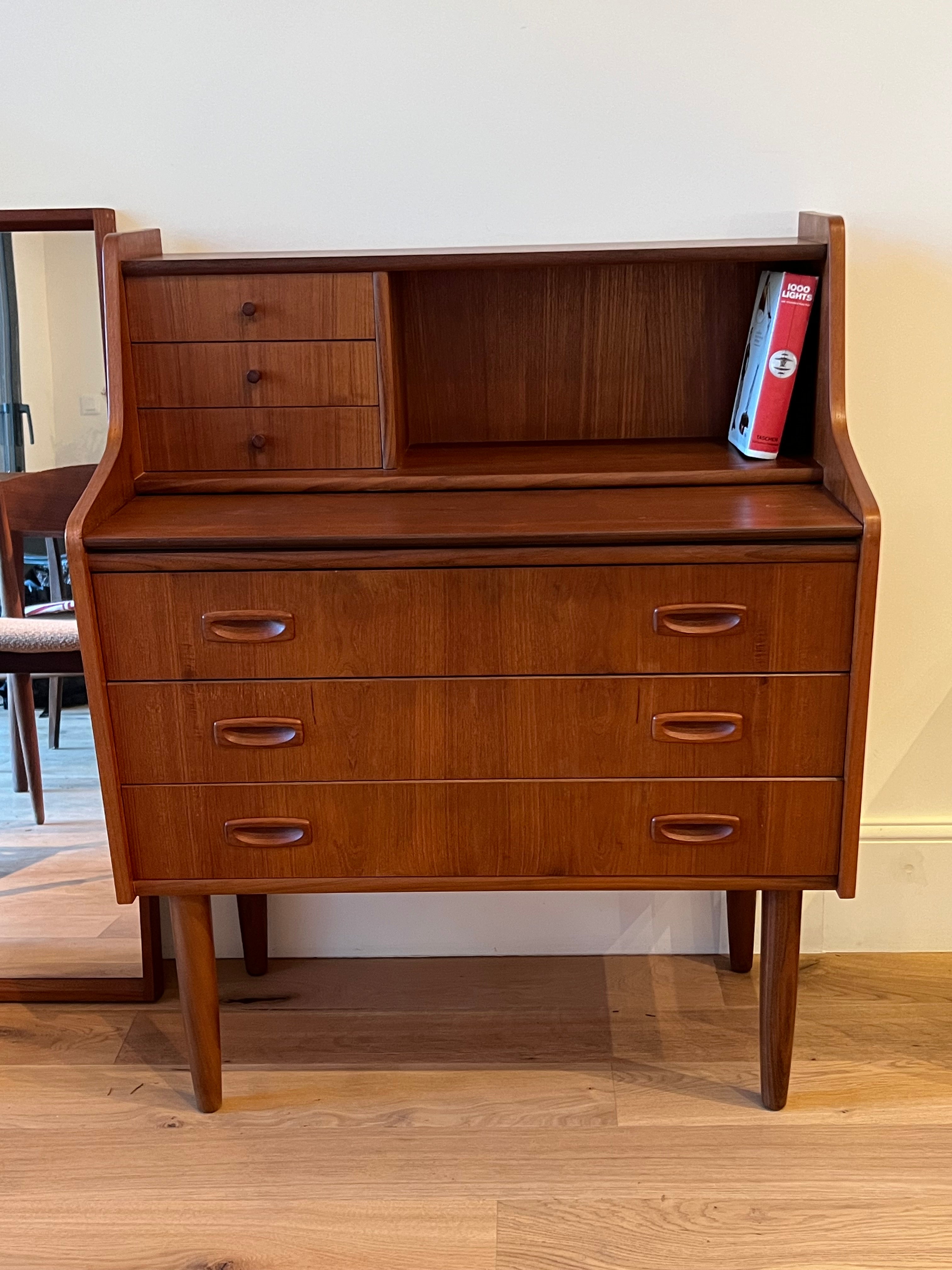 Secrétaire scandinave vintage en teck « Jan »