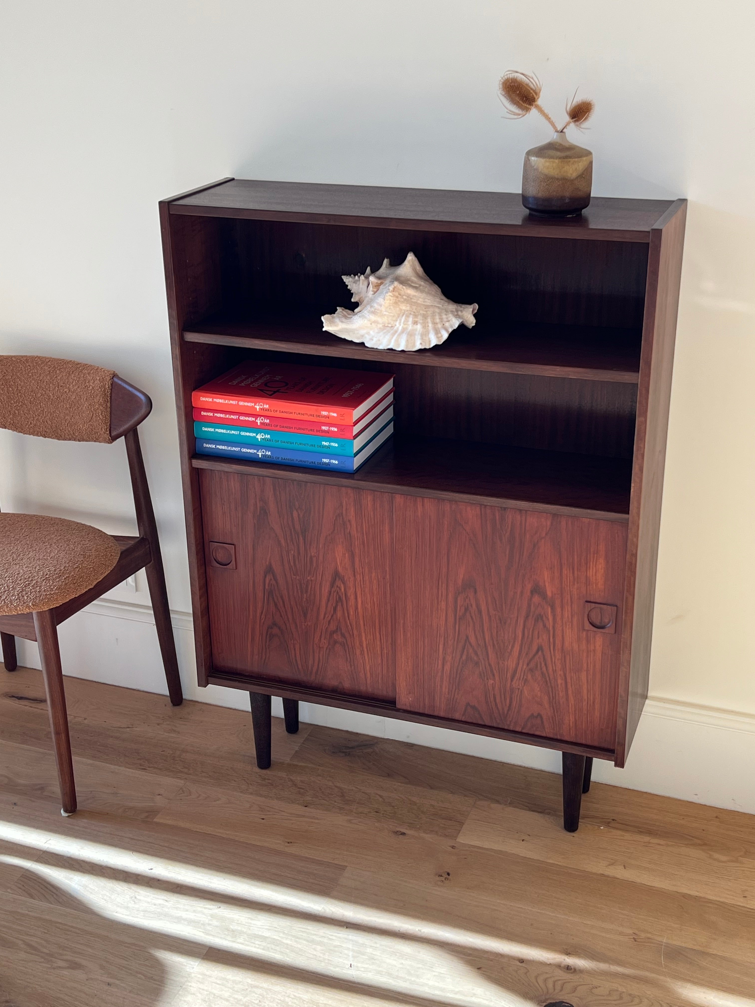 Bibliothèque scandinave vintage en palissandre "Clara"