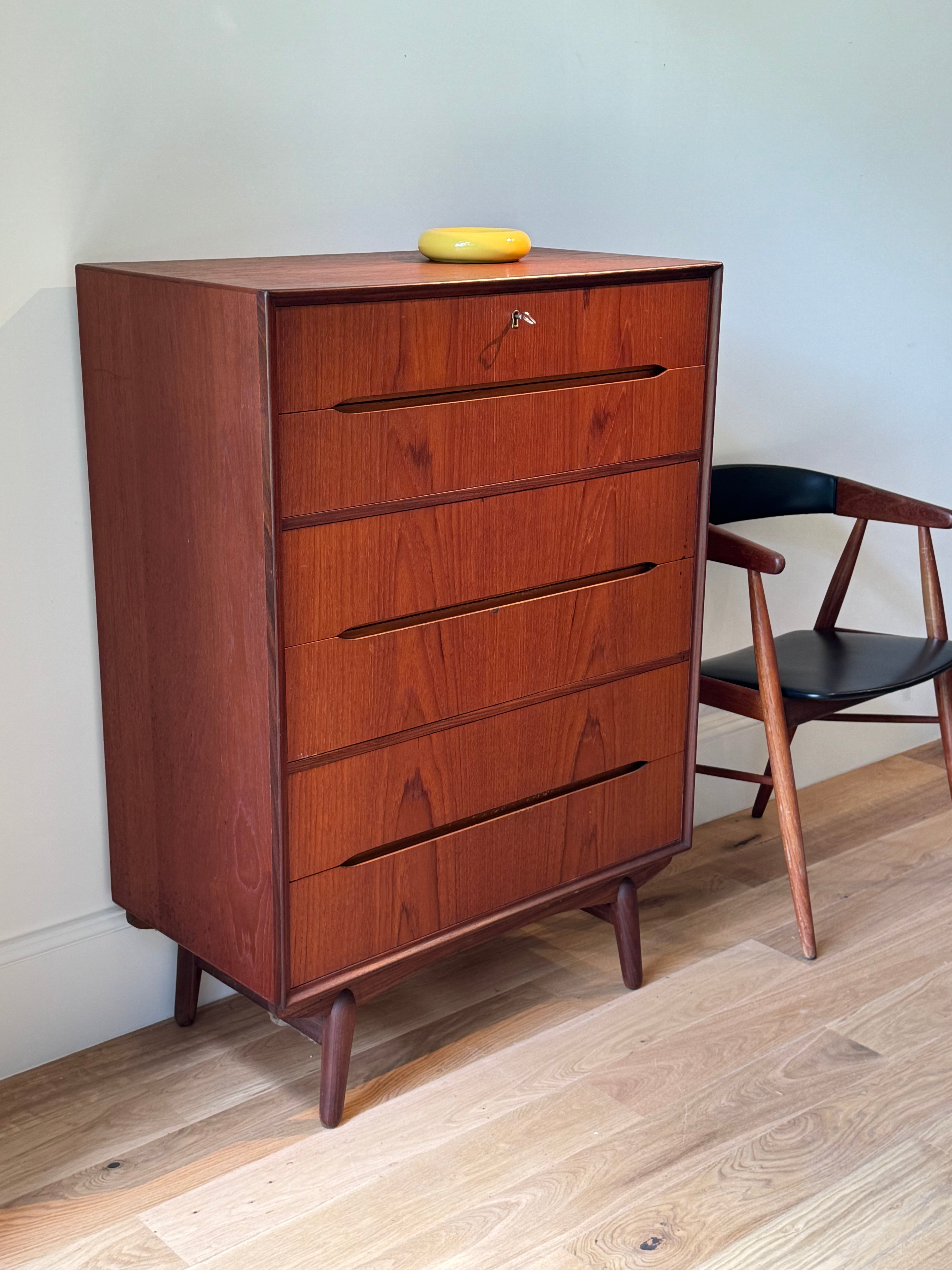 Commode scandinave vintage en teck années 1960 "Eva"