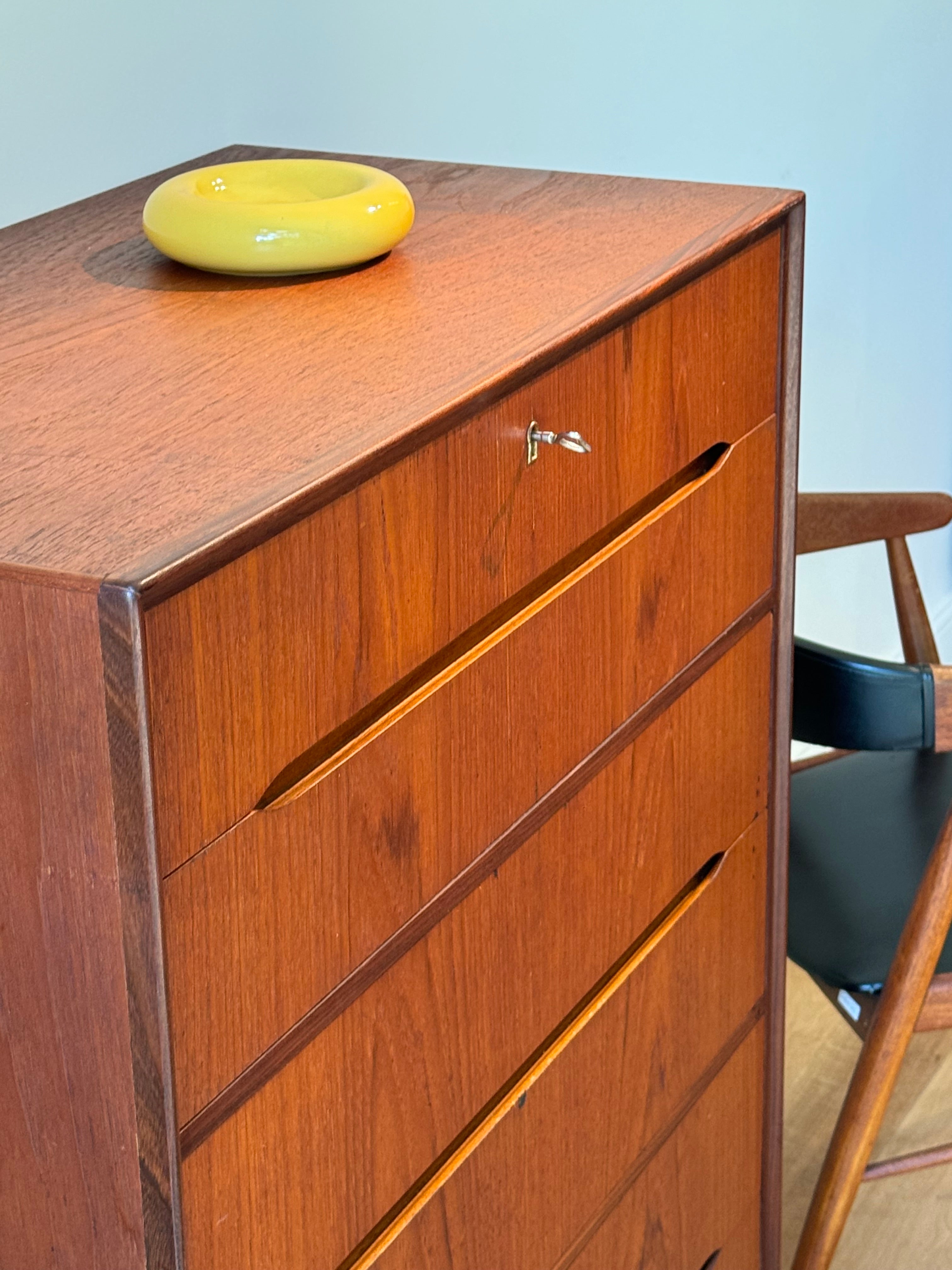 Commode scandinave vintage en teck années 1960 "Eva"