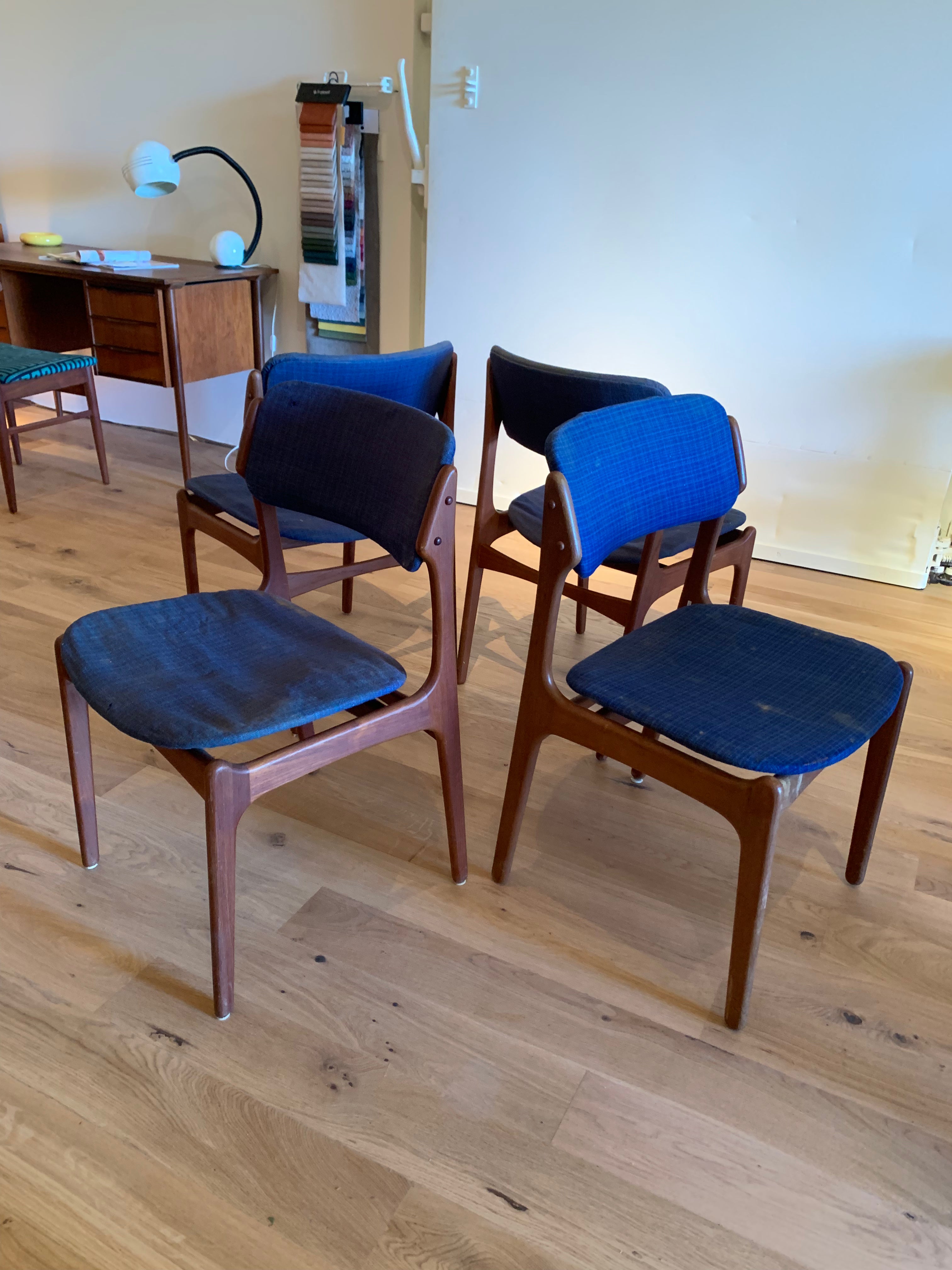 Chaise scandinave vintage Erik Buch modèle 49 (4 disponibles)
