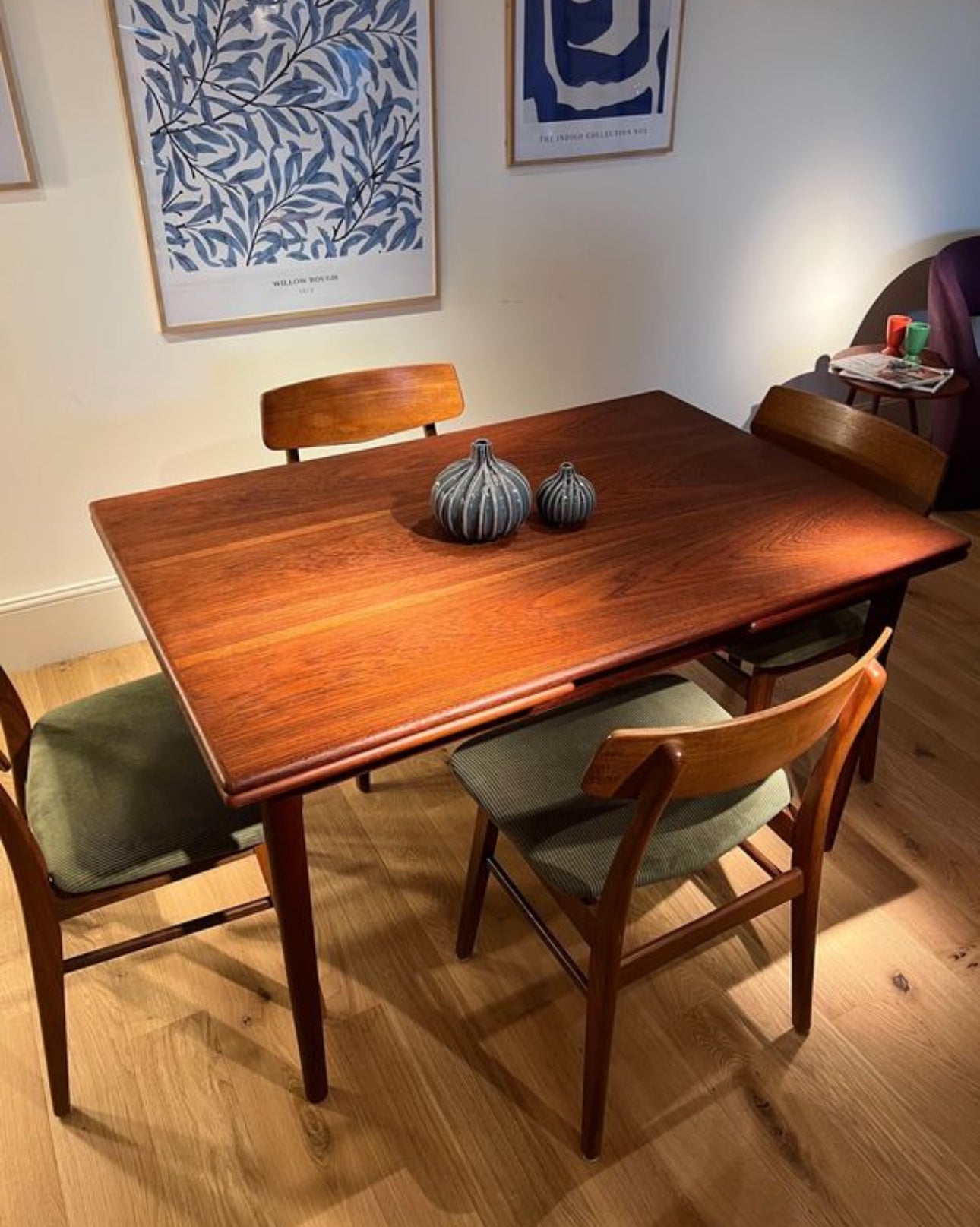 Table scandinave vintage en teck « Myrtle »