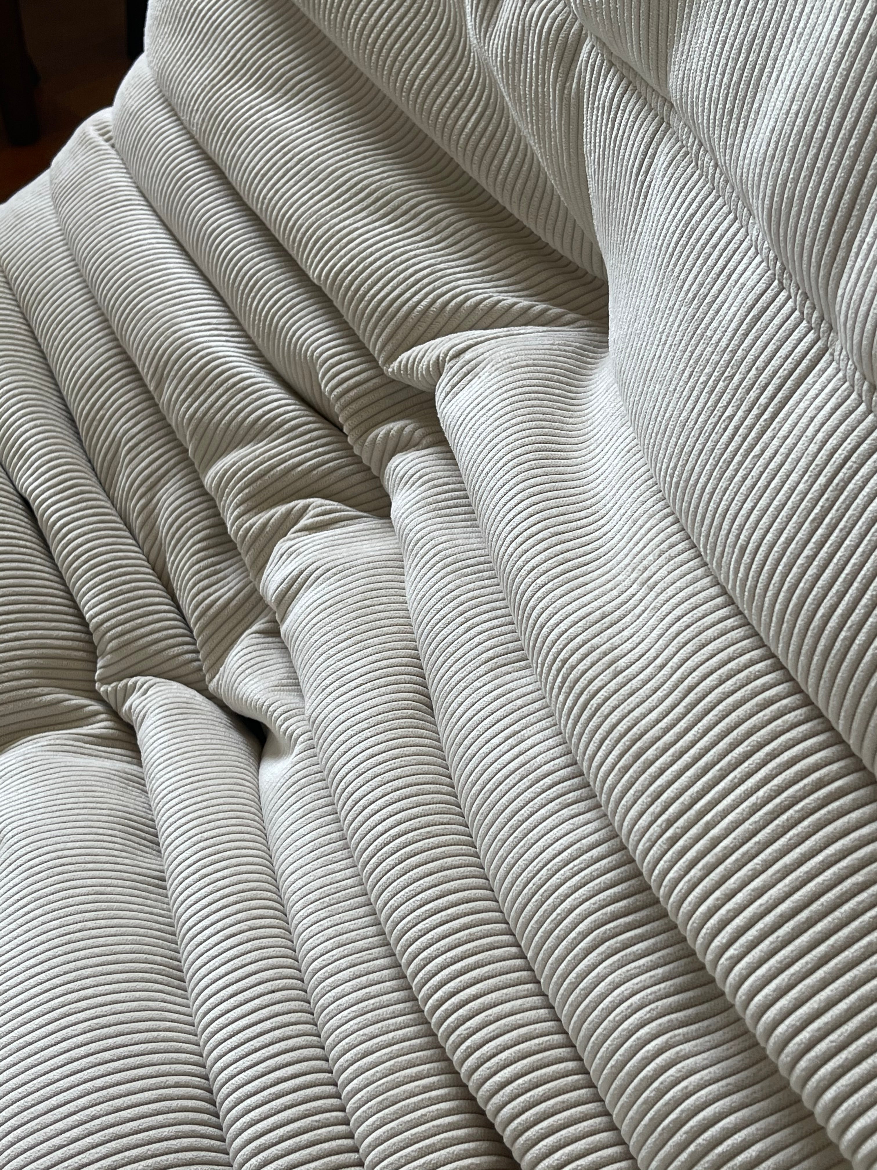 Pré-commande | Togo vintage 2 places personnalisable par Michel Ducaroy pour Ligne Roset