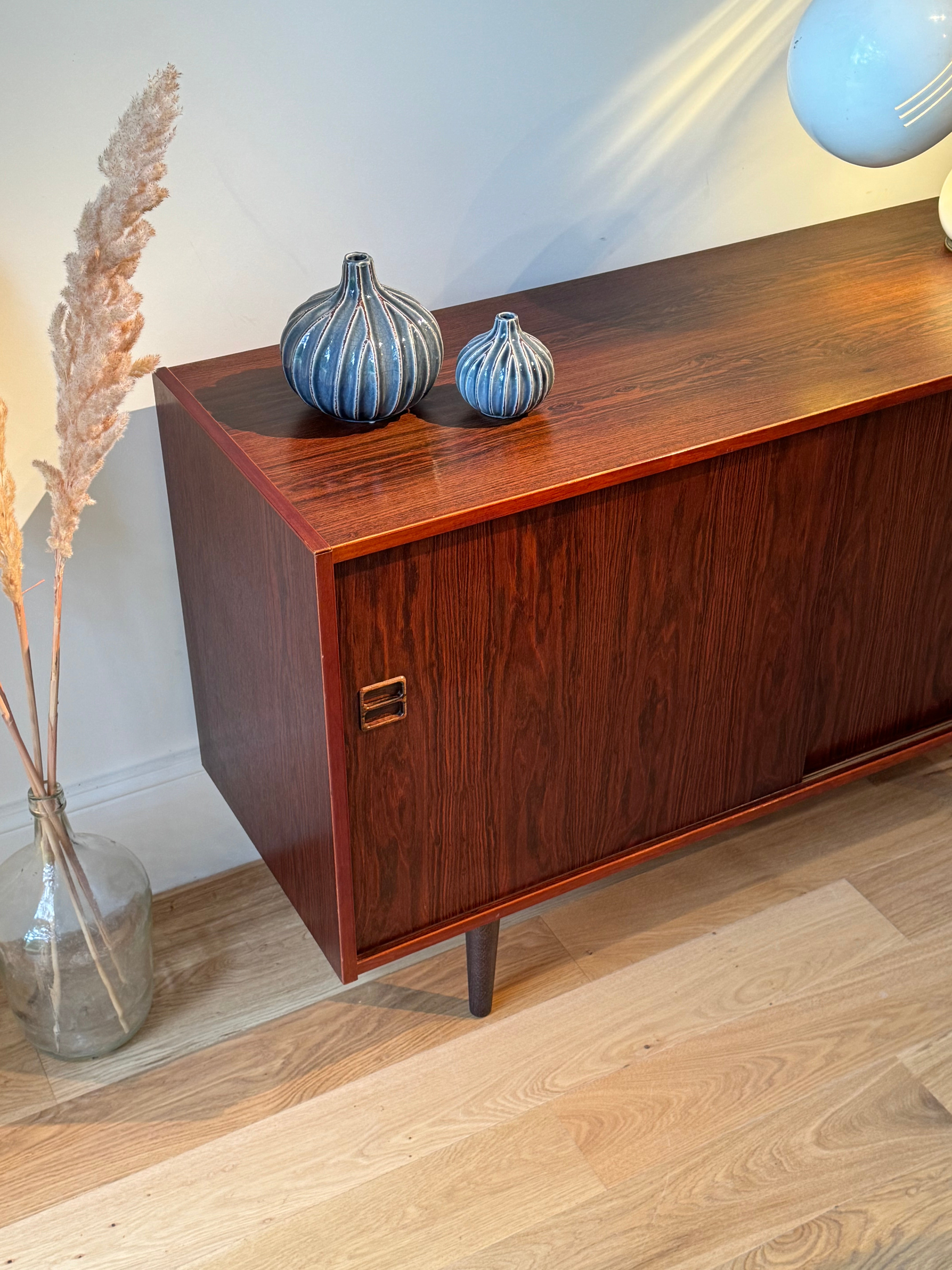 Enfilade scandinave vintage en palissandre "Elin"