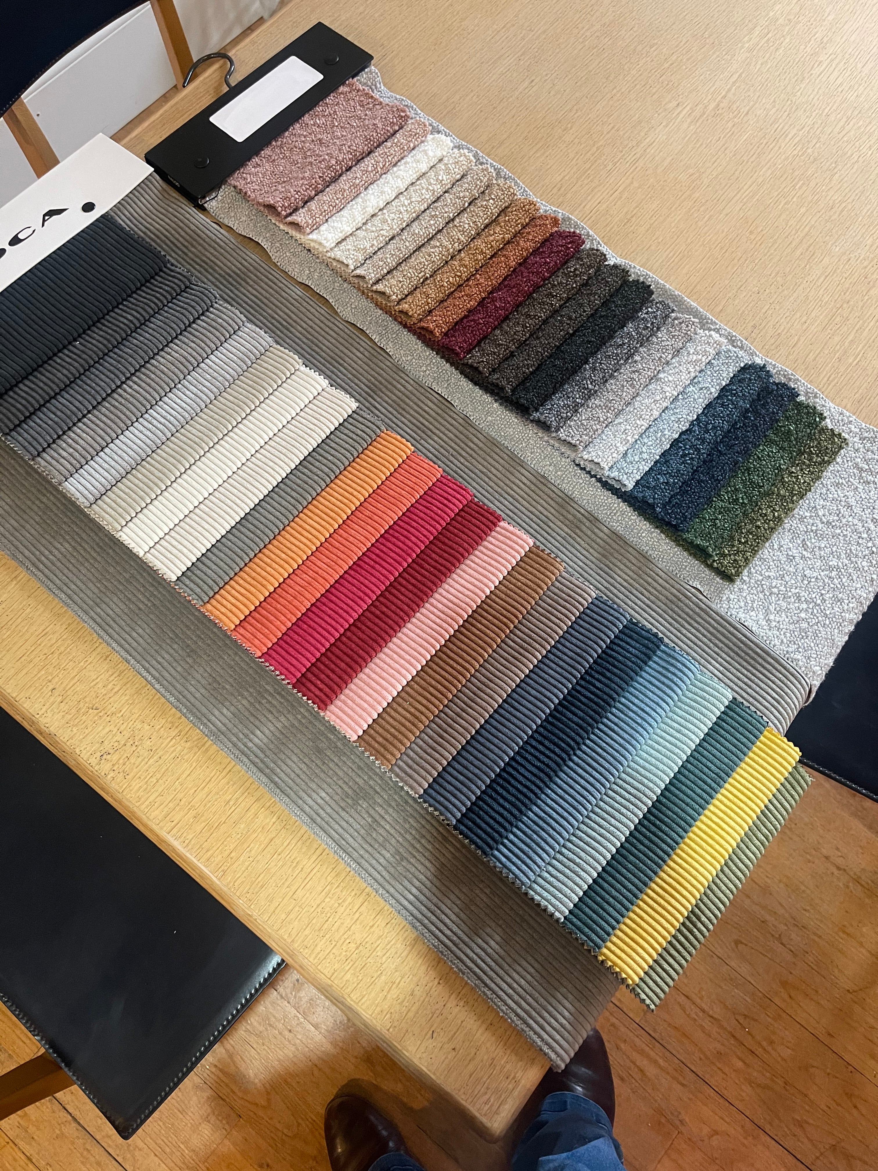 Précommande | Chaises scandinaves vintage Farstrup 210 "Alma" personnalisables