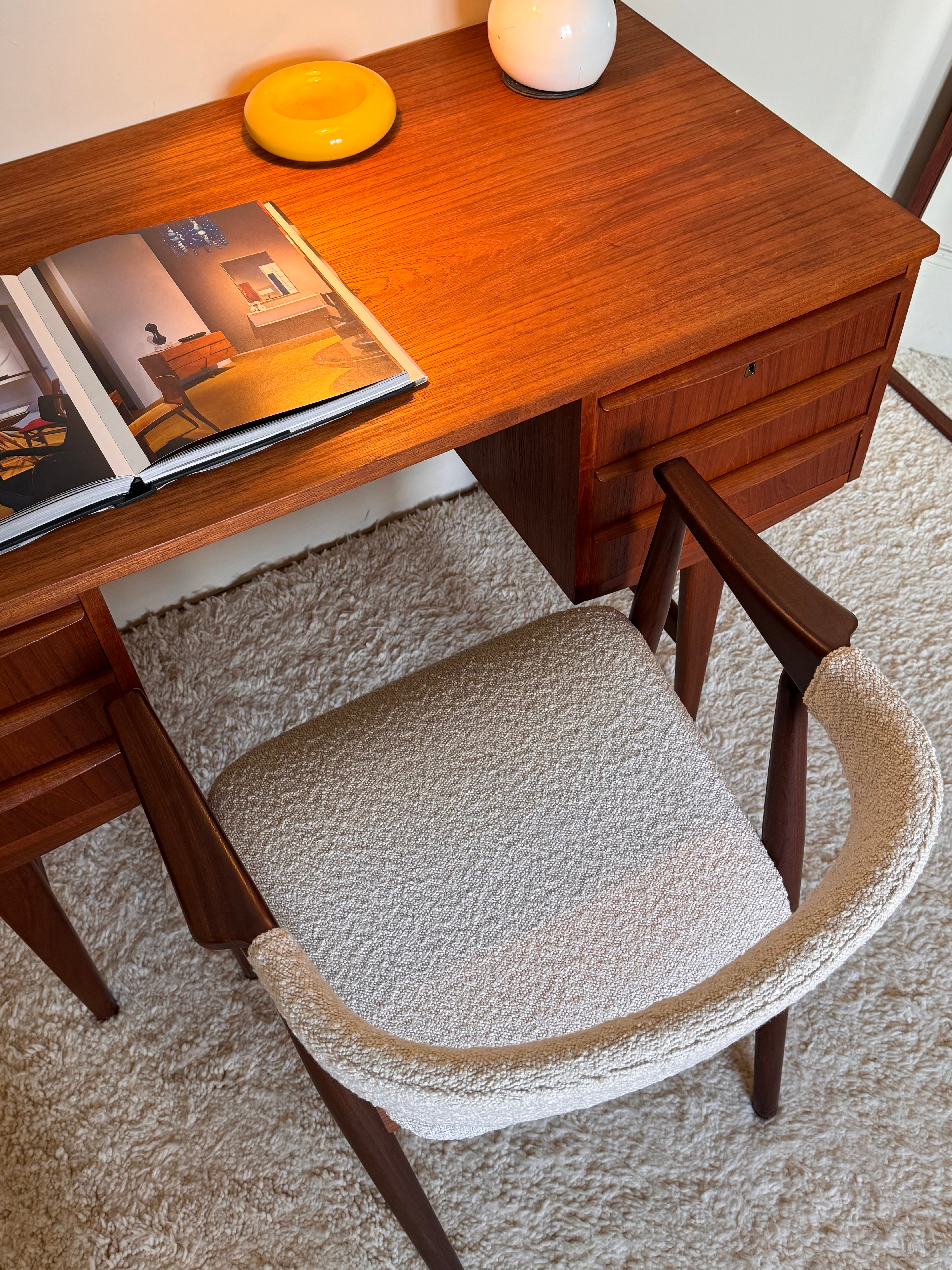 PRÉCOMMANDE | Fauteuil Scandinave vintage modèle 213 personnalisable, par Thomas Harlev pour Farstrup