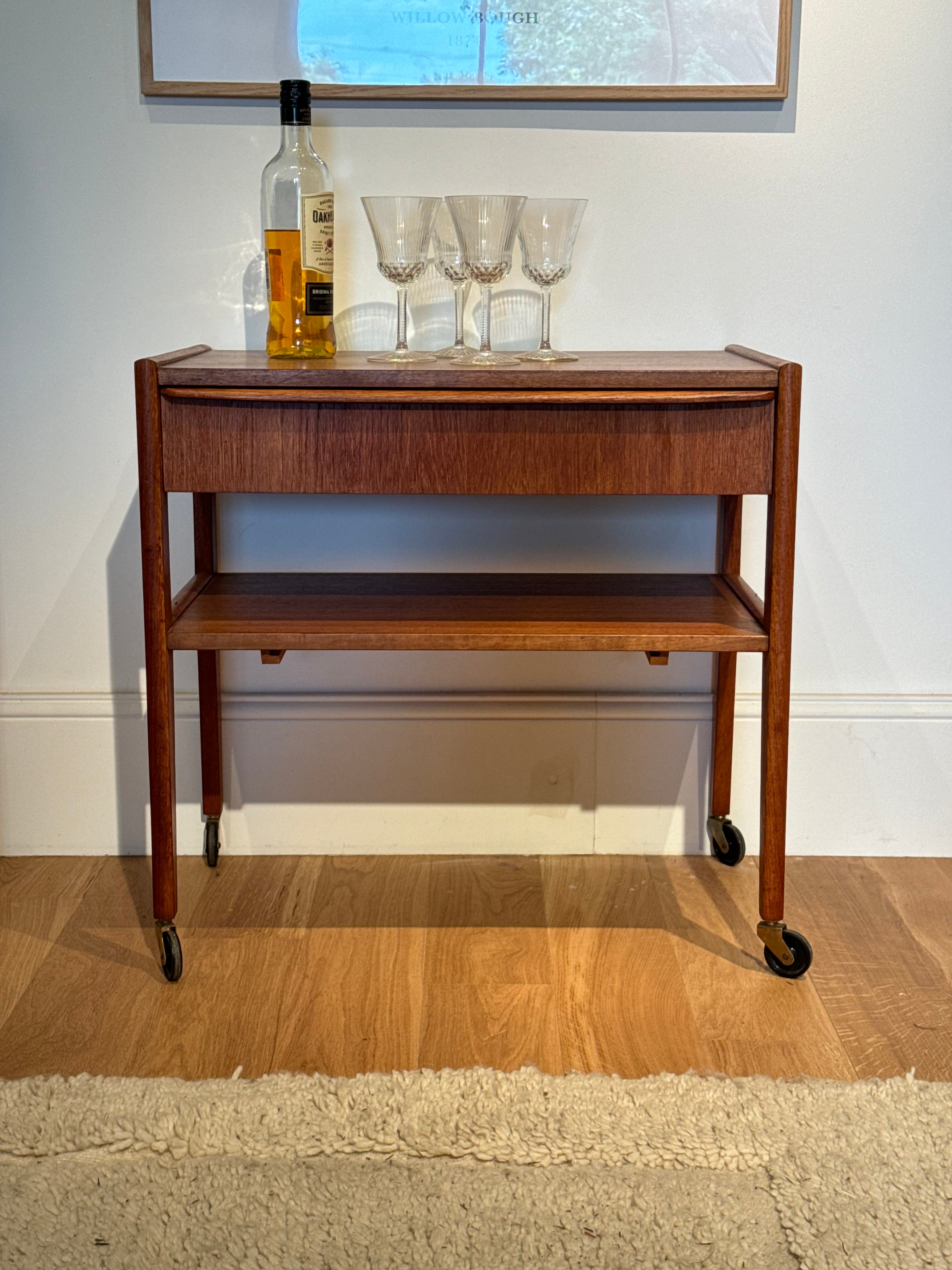 Desserte scandinave vintage en teck "Sofie"