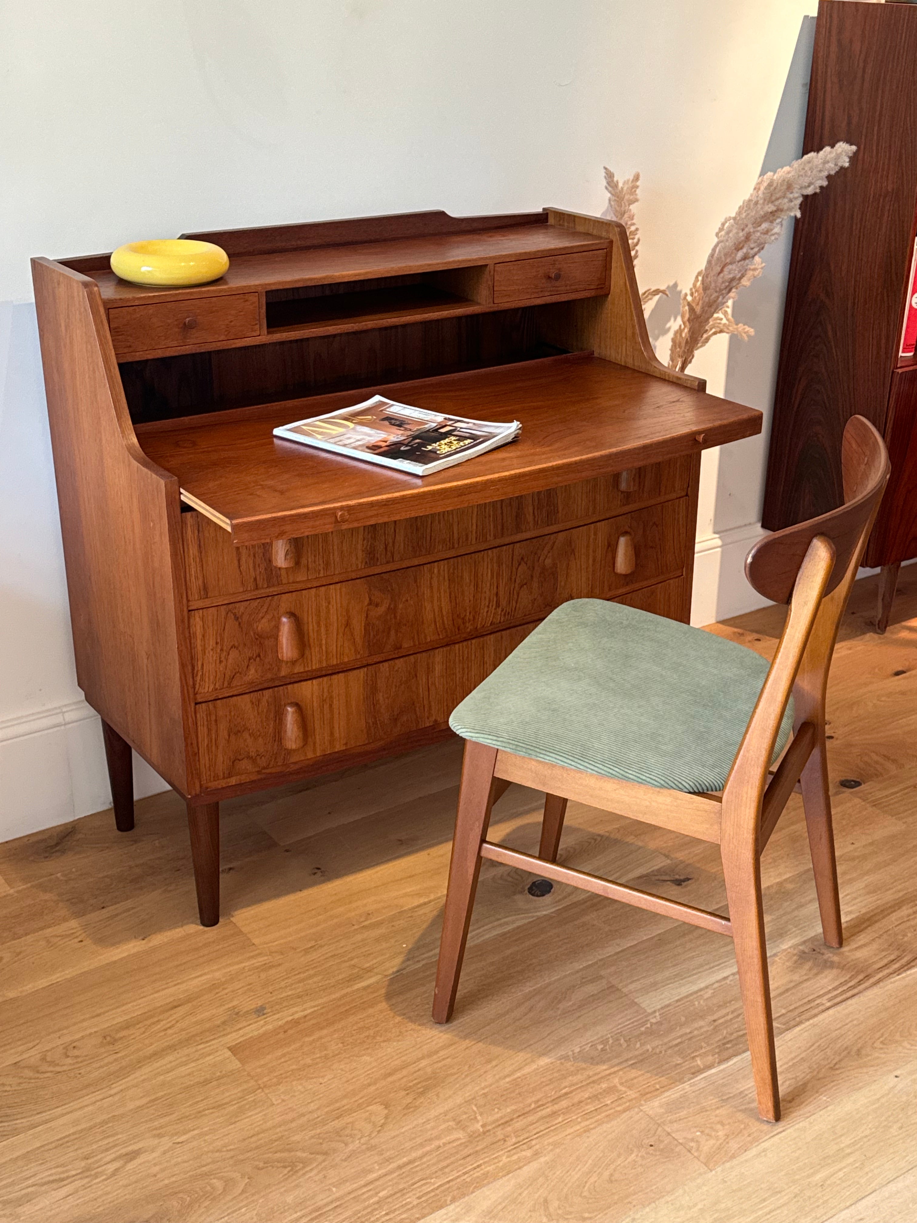 Secrétaire scandinave vintage "Oscar"