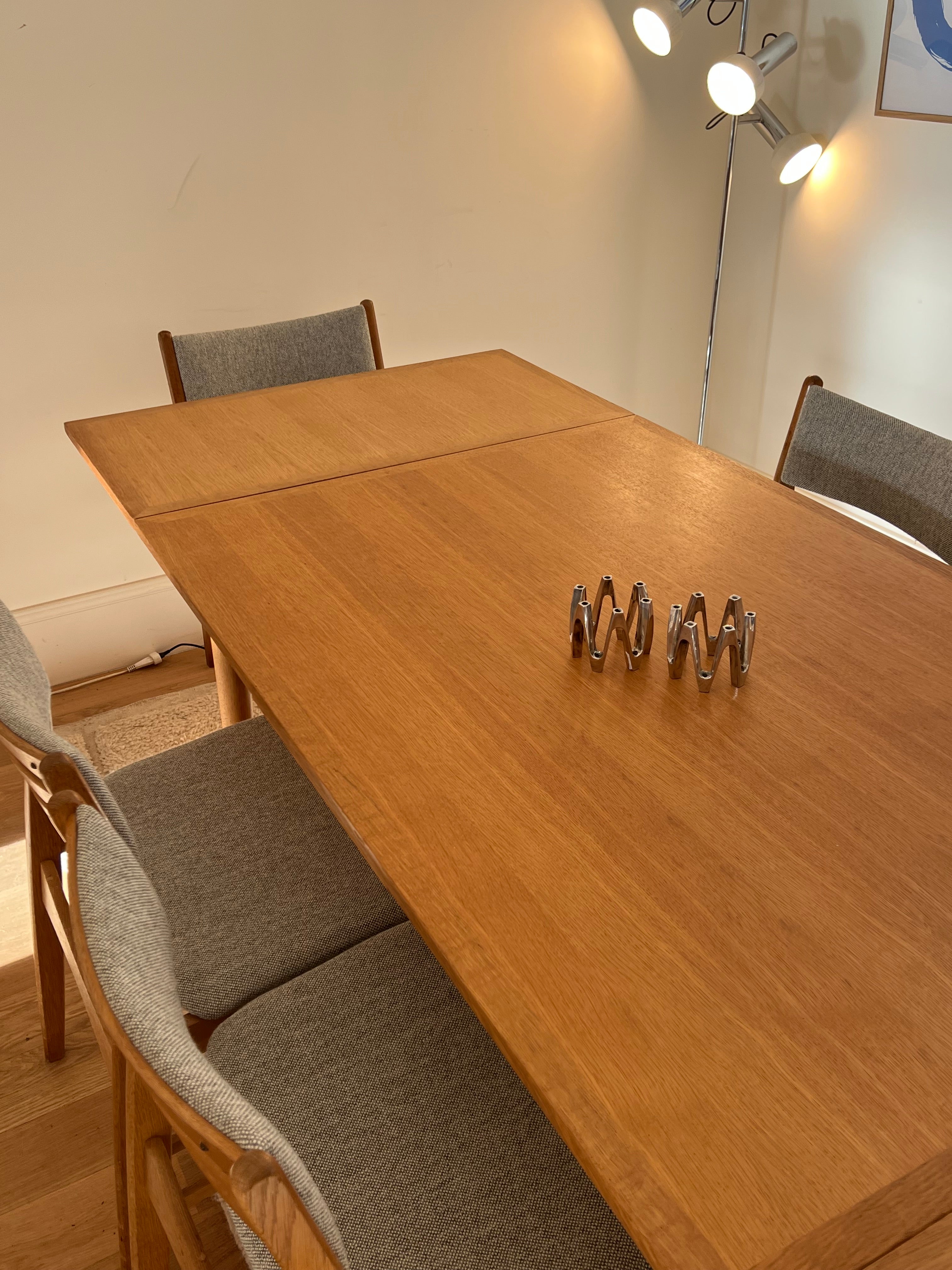 Table de salle à manger scandinave vintage extensible en chêne "Anneli"