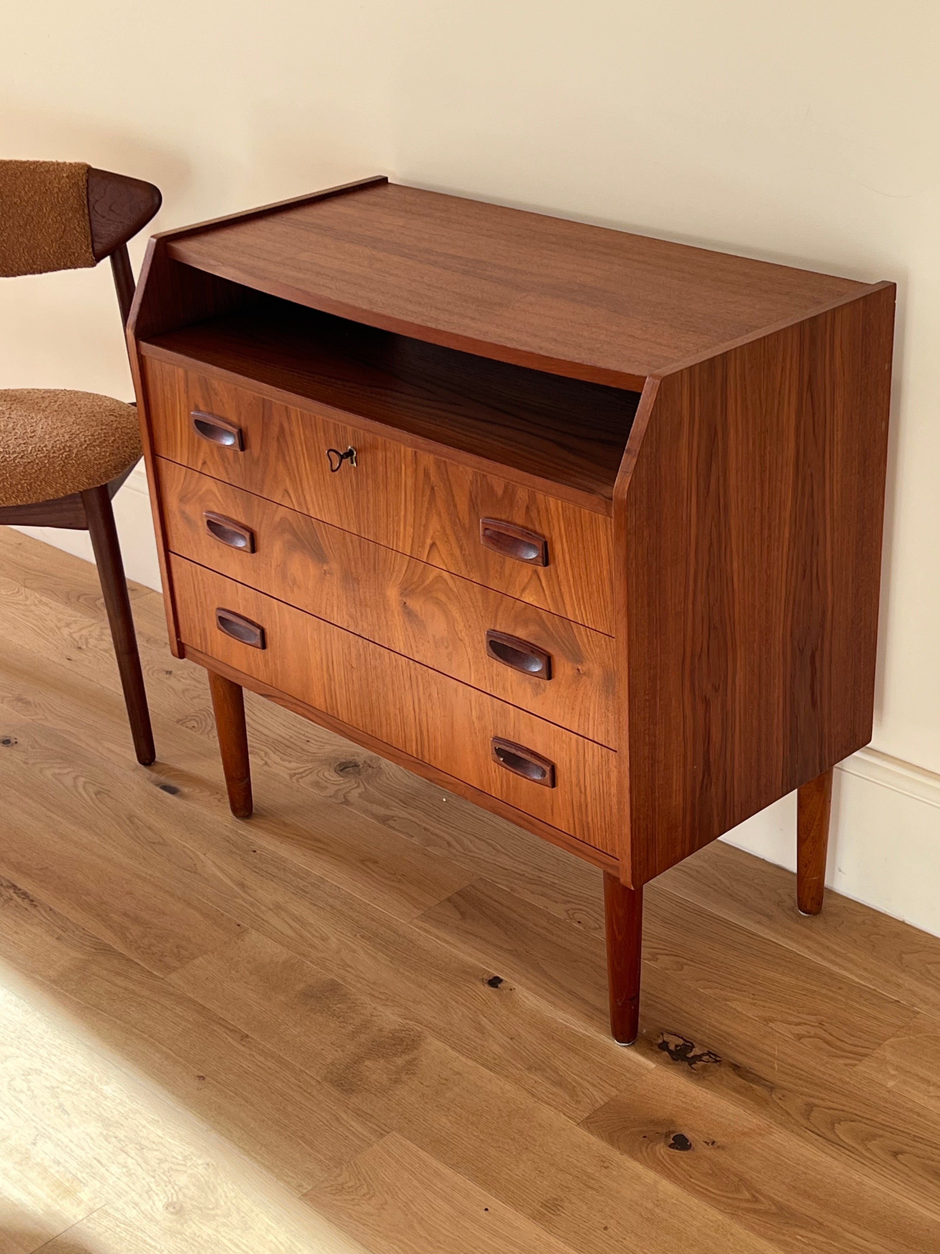 Coiffeuse scandinave vintage « Mathilde»