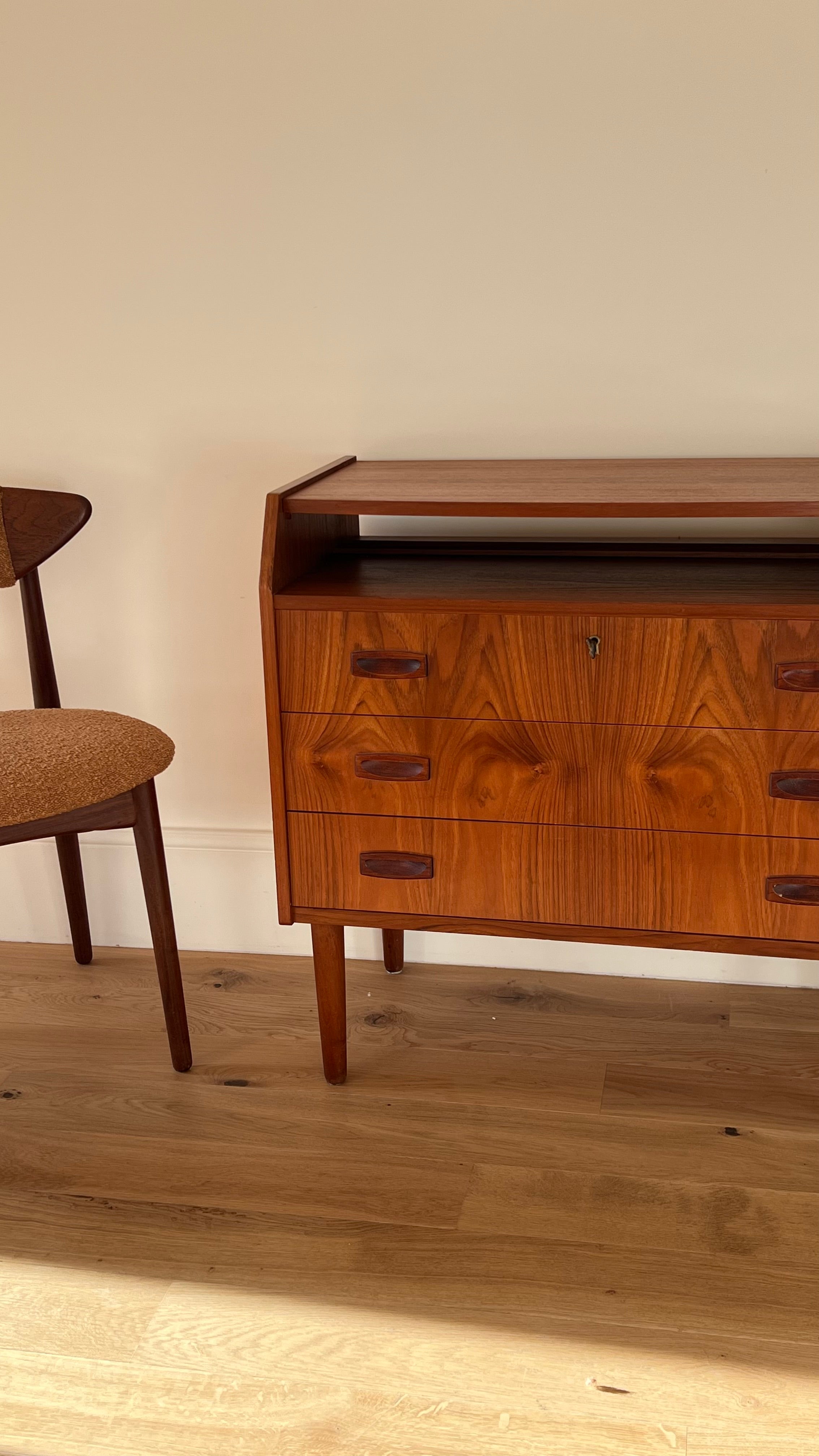 Coiffeuse scandinave vintage « Mathilde»