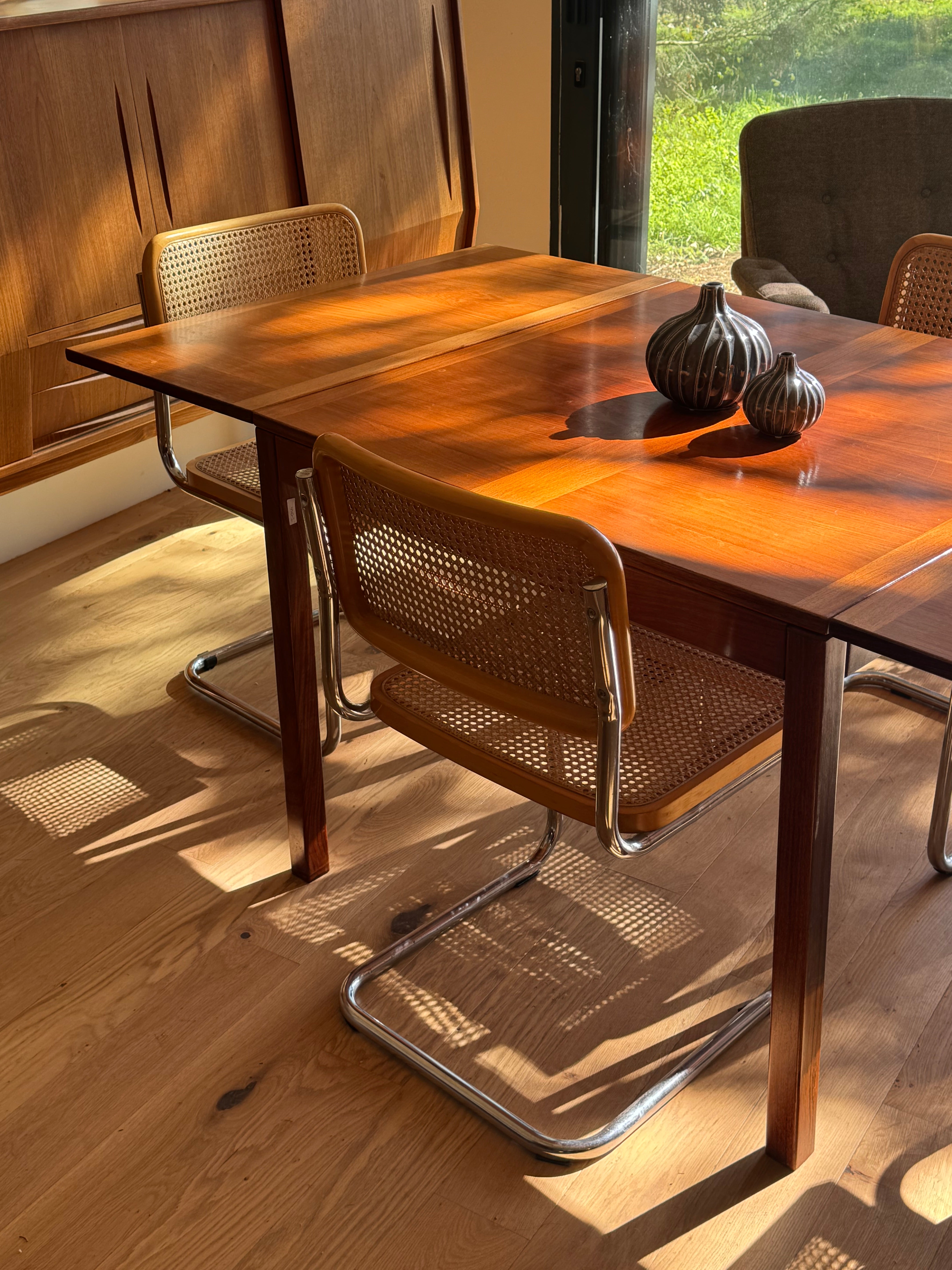 Table de salle à manger scandinave vintage en teck avec rallonges pliables "Lina"